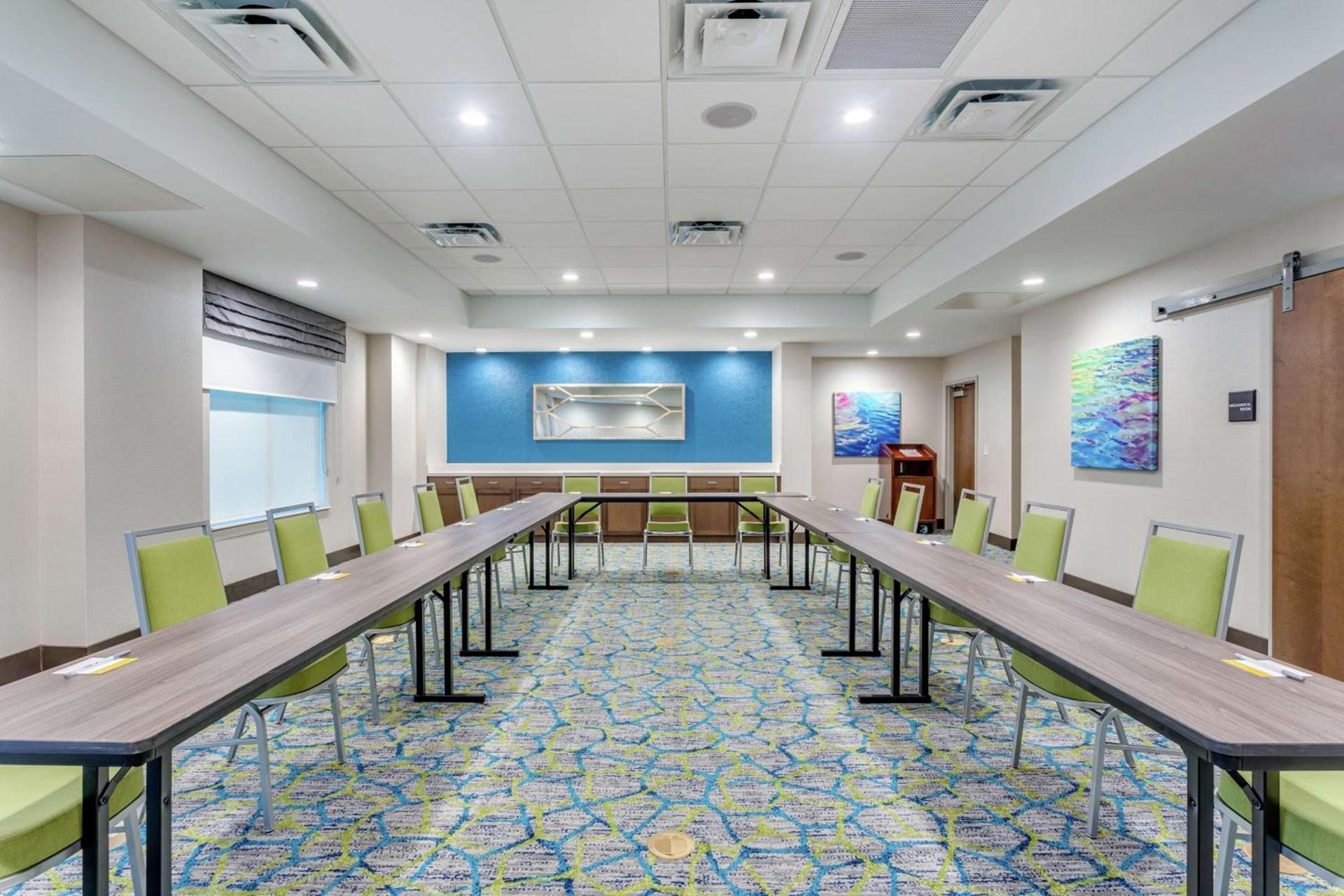 Hampton Inn & Suites Saraland Mobile photo 32