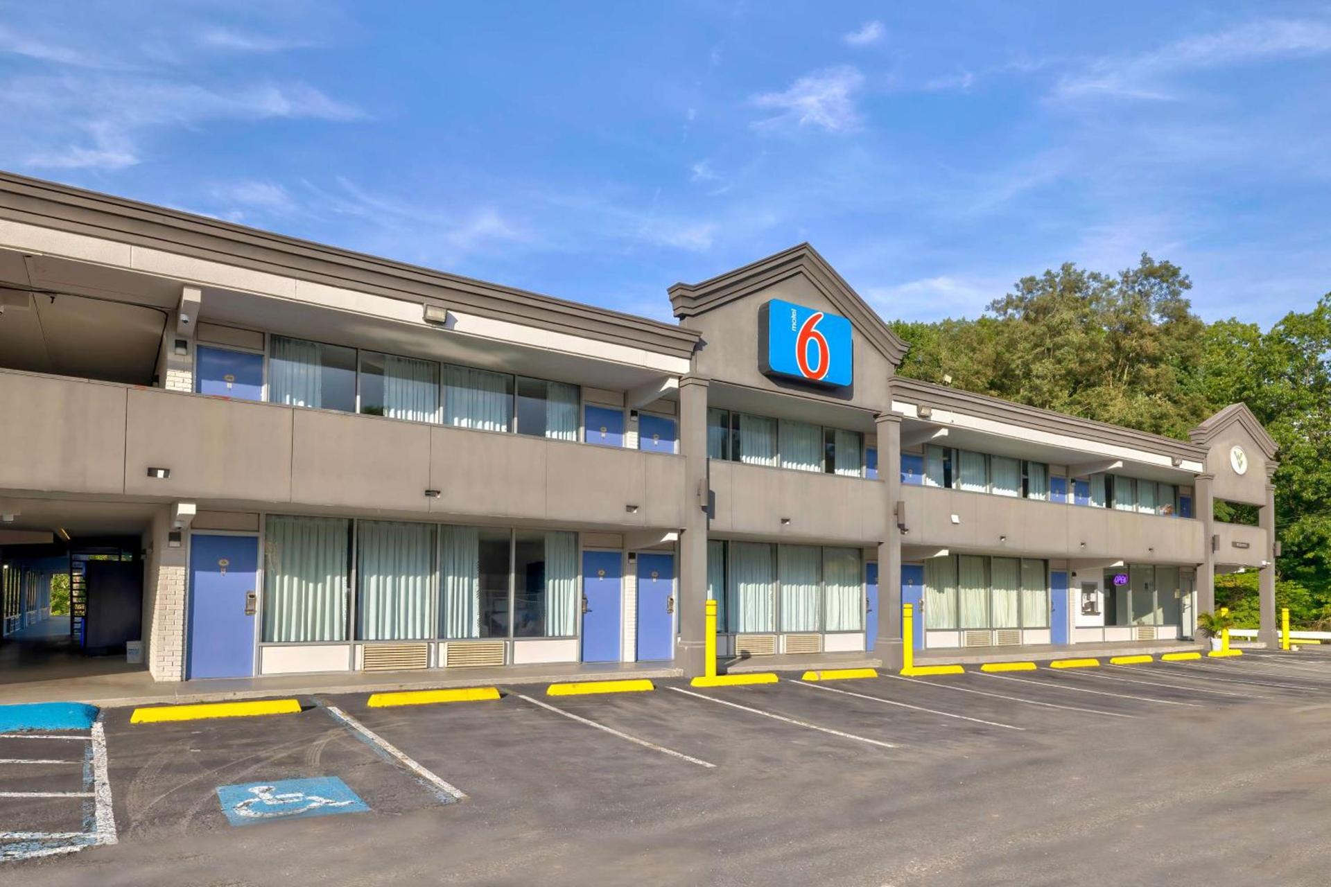 Motel 6 Morgantown photo 3