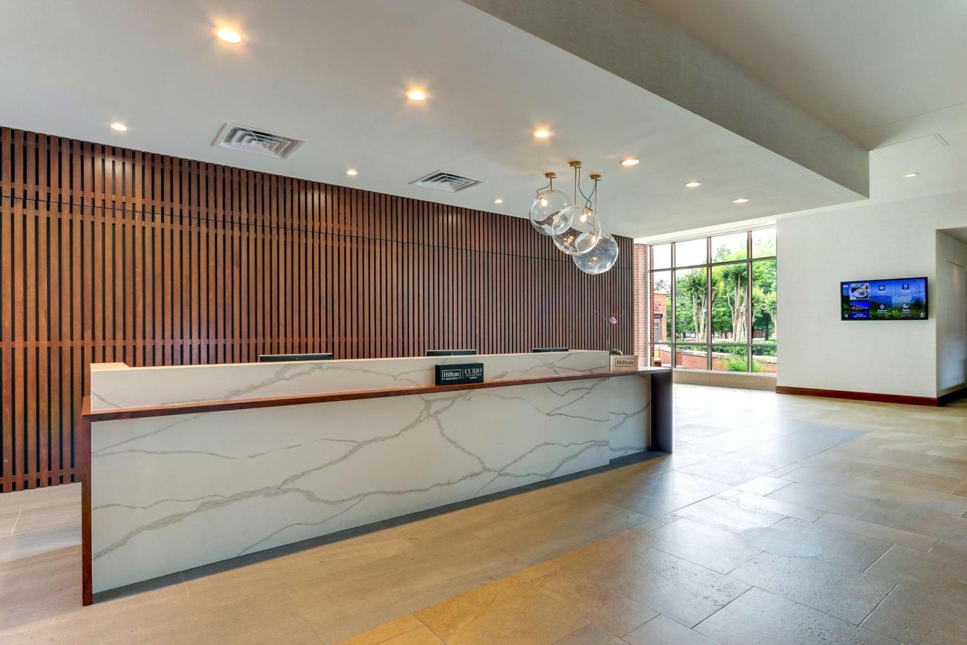 The Chattanoogan Hotel, Curio Collection By Hilton photo 5