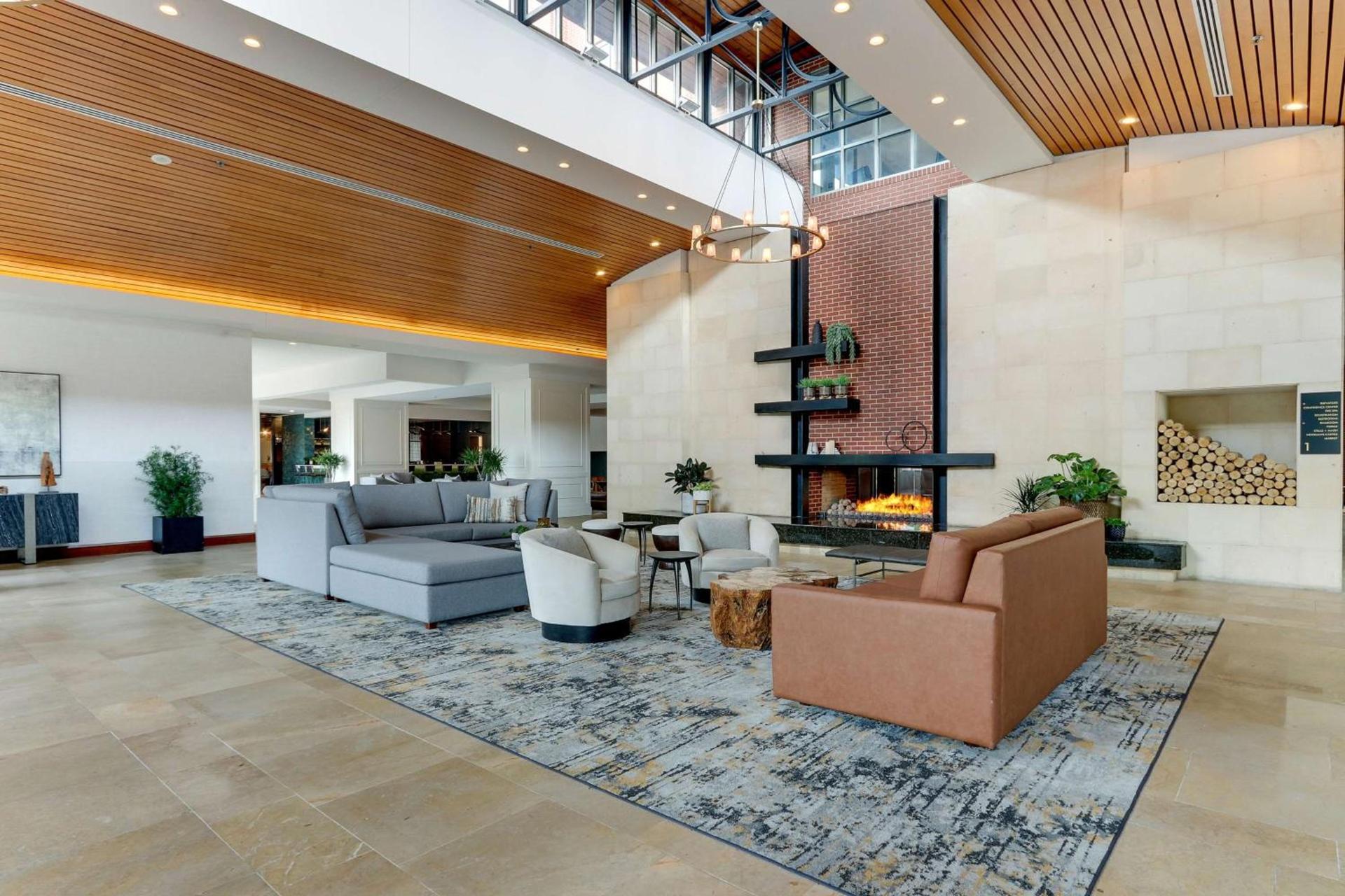 The Chattanoogan Hotel, Curio Collection By Hilton photo 6