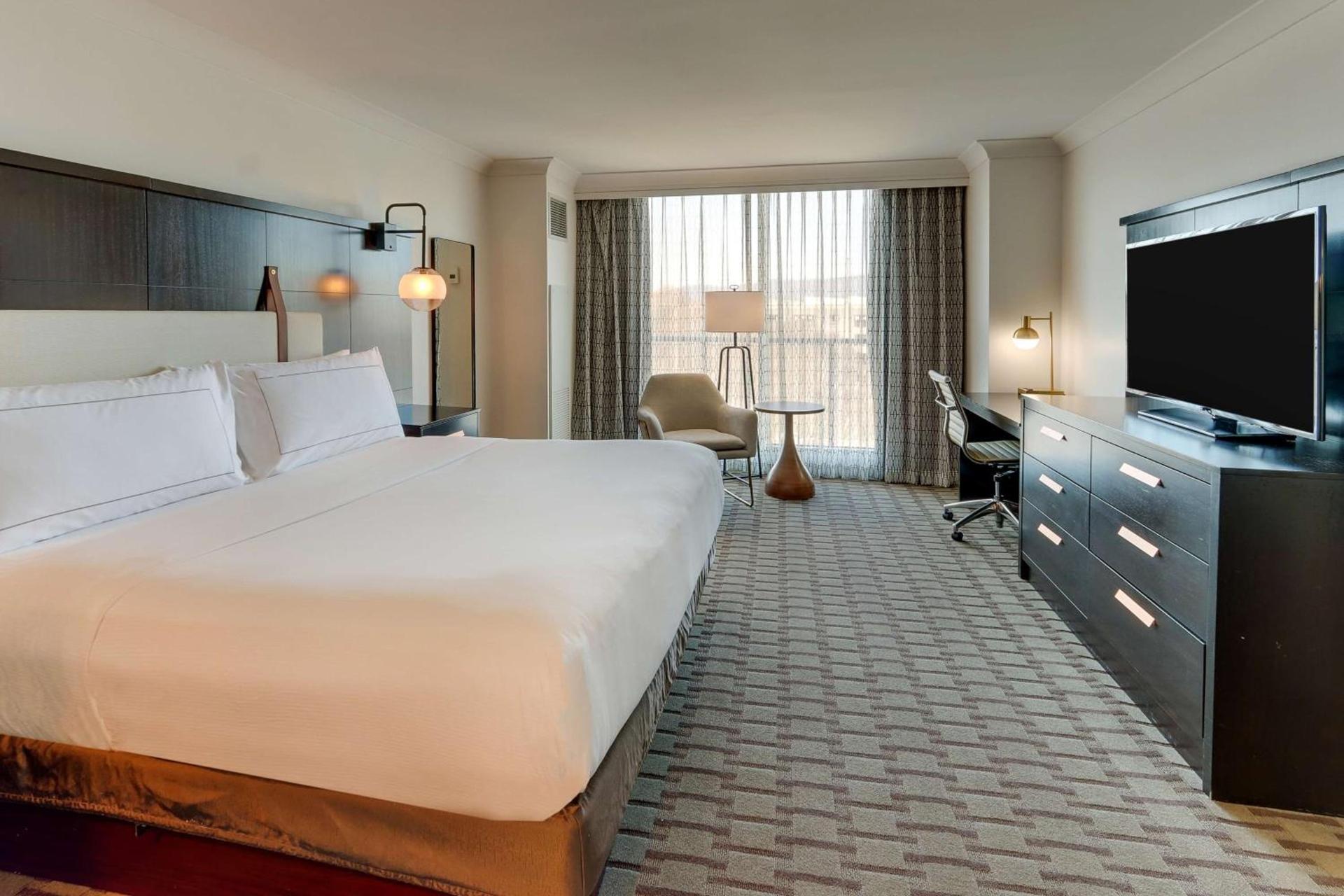 The Chattanoogan Hotel, Curio Collection By Hilton photo 28