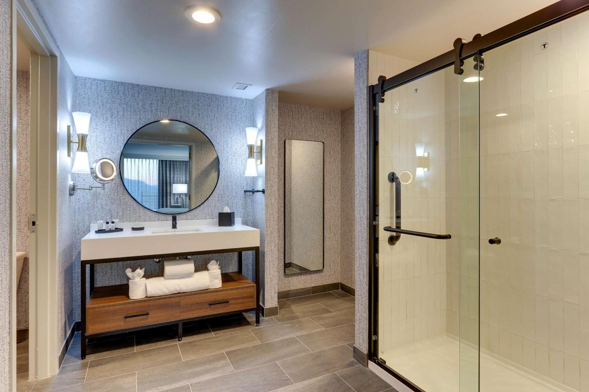 The Chattanoogan Hotel, Curio Collection By Hilton photo 34