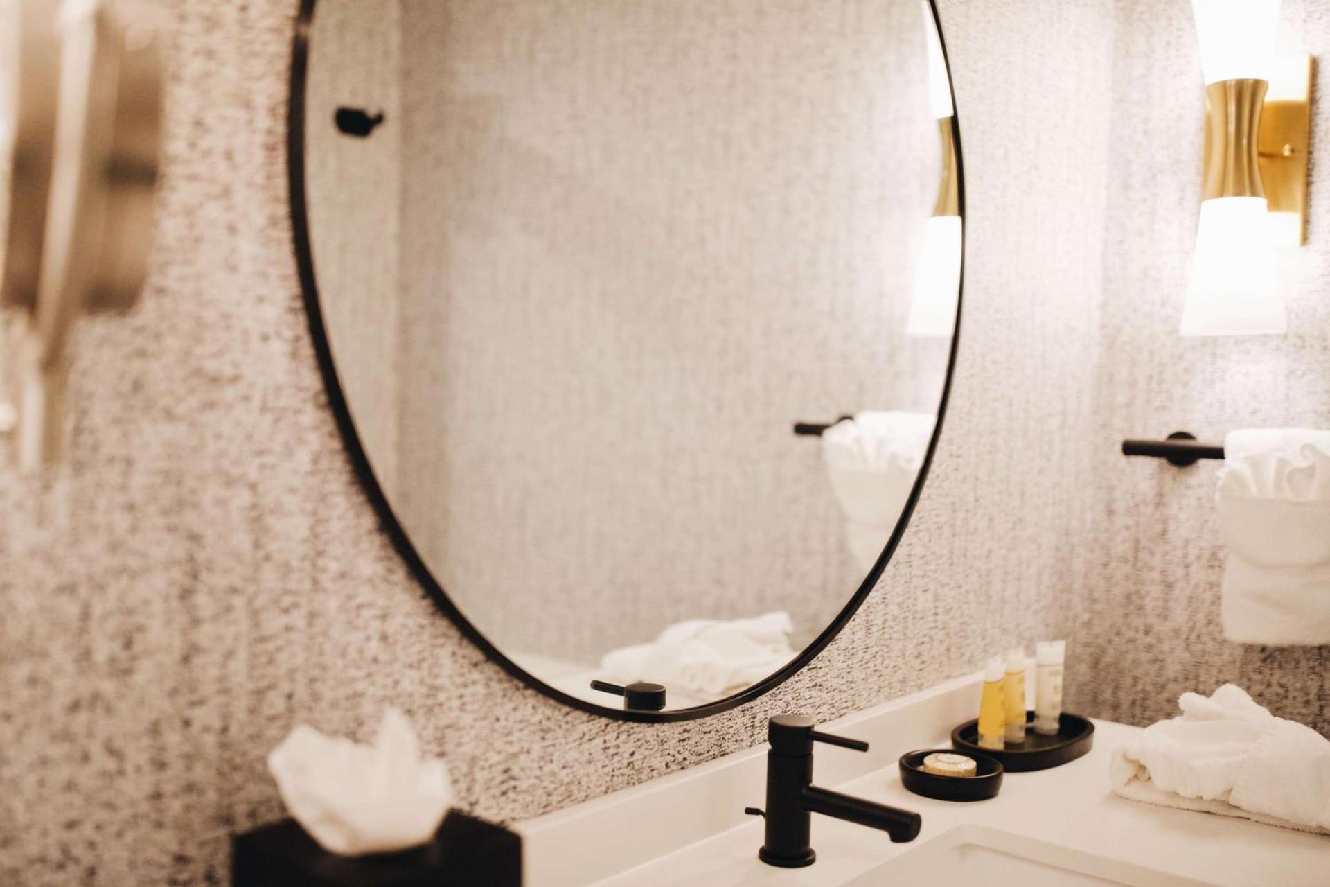 The Chattanoogan Hotel, Curio Collection By Hilton photo 38