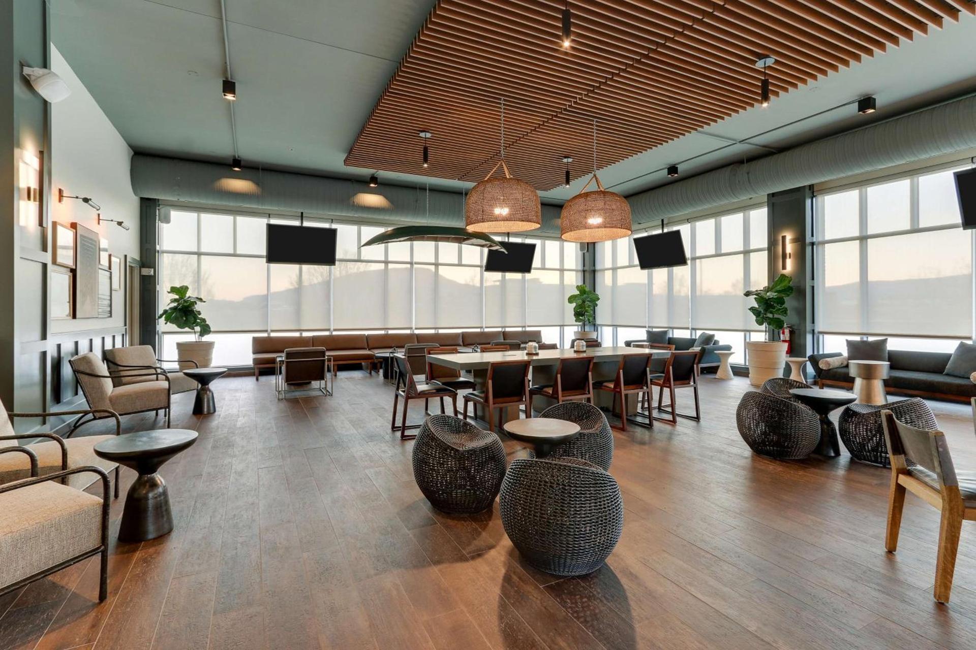 The Chattanoogan Hotel, Curio Collection By Hilton photo 59
