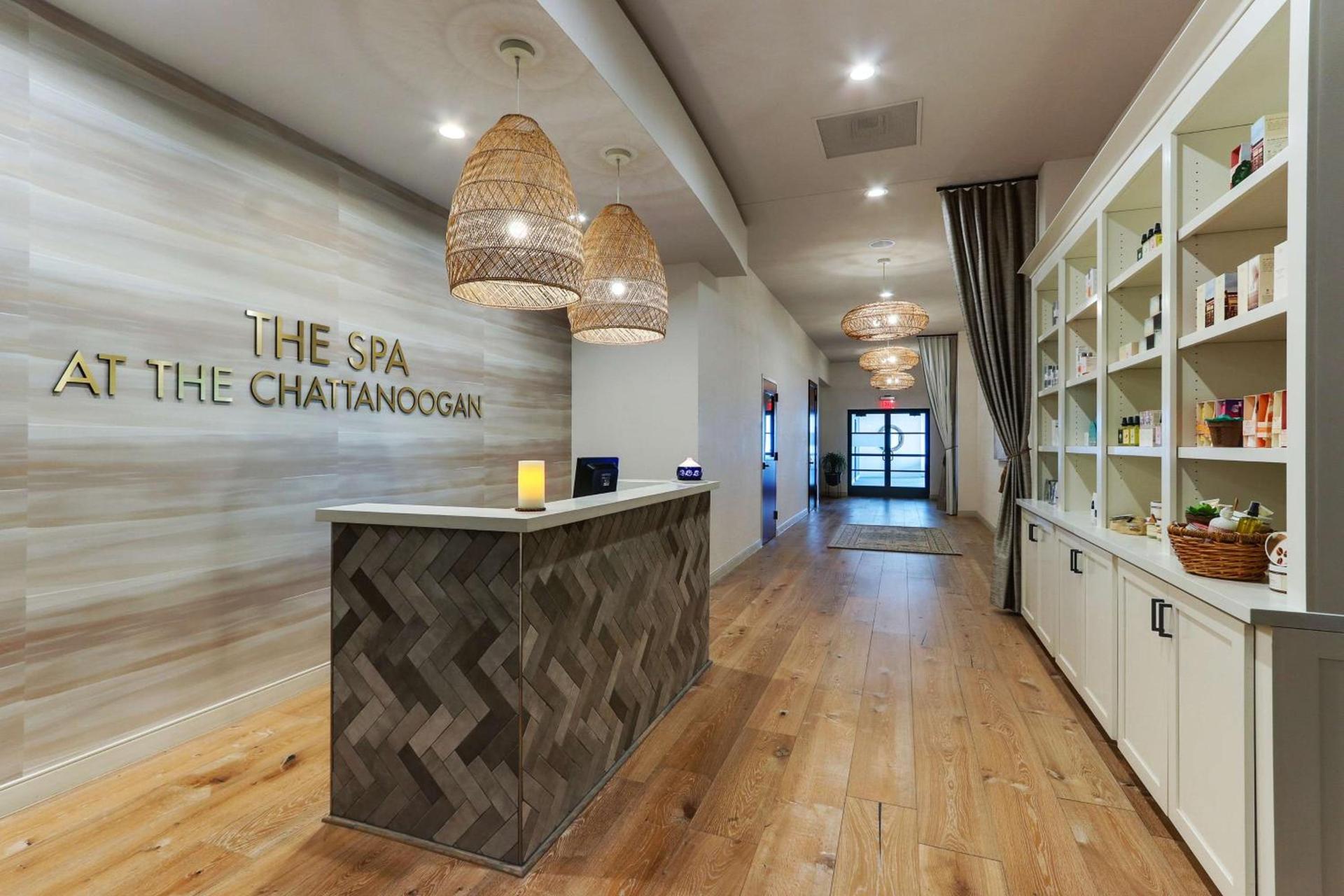 The Chattanoogan Hotel, Curio Collection By Hilton photo 69