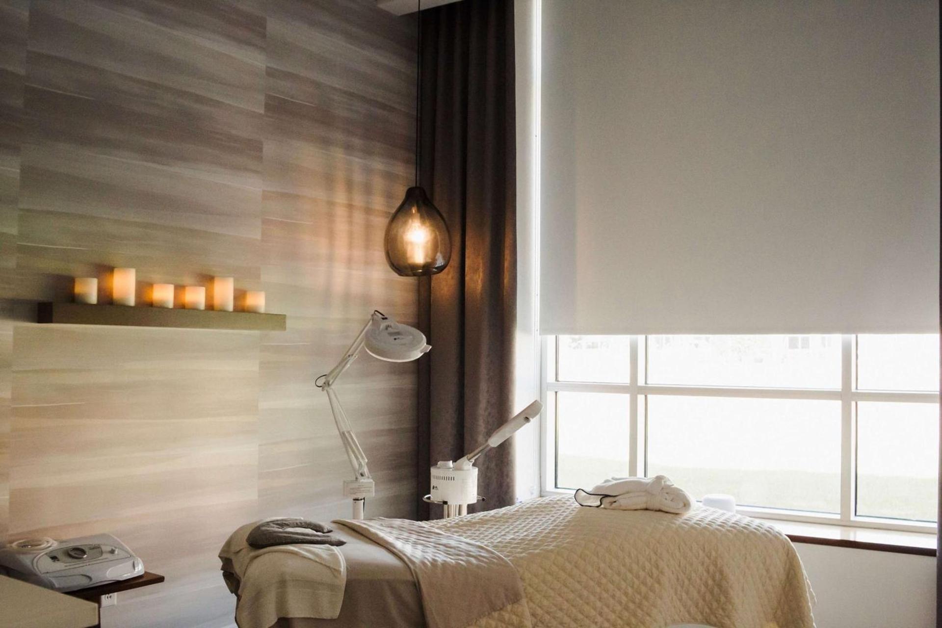 The Chattanoogan Hotel, Curio Collection By Hilton photo 76
