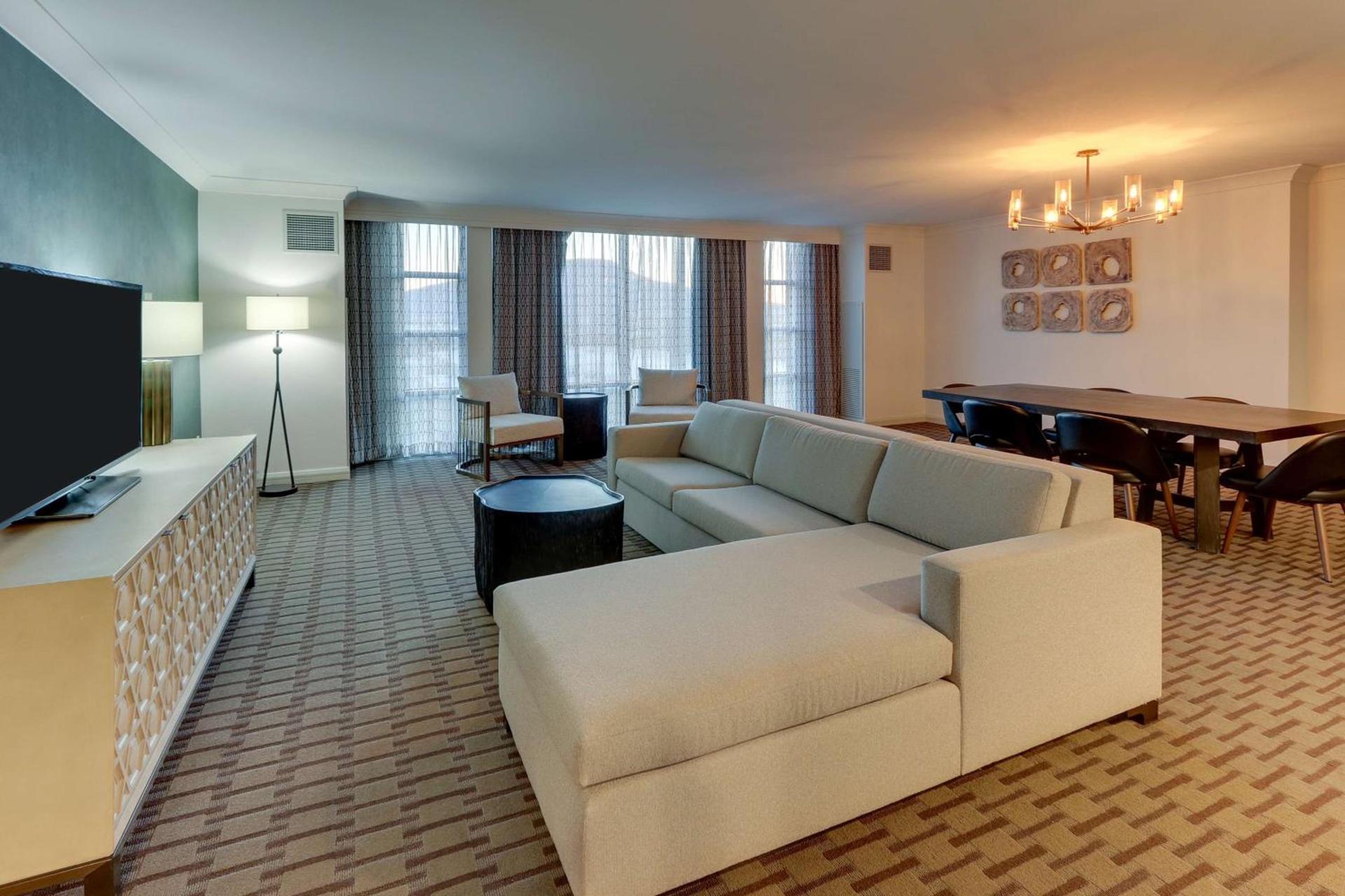 The Chattanoogan Hotel, Curio Collection By Hilton photo 79