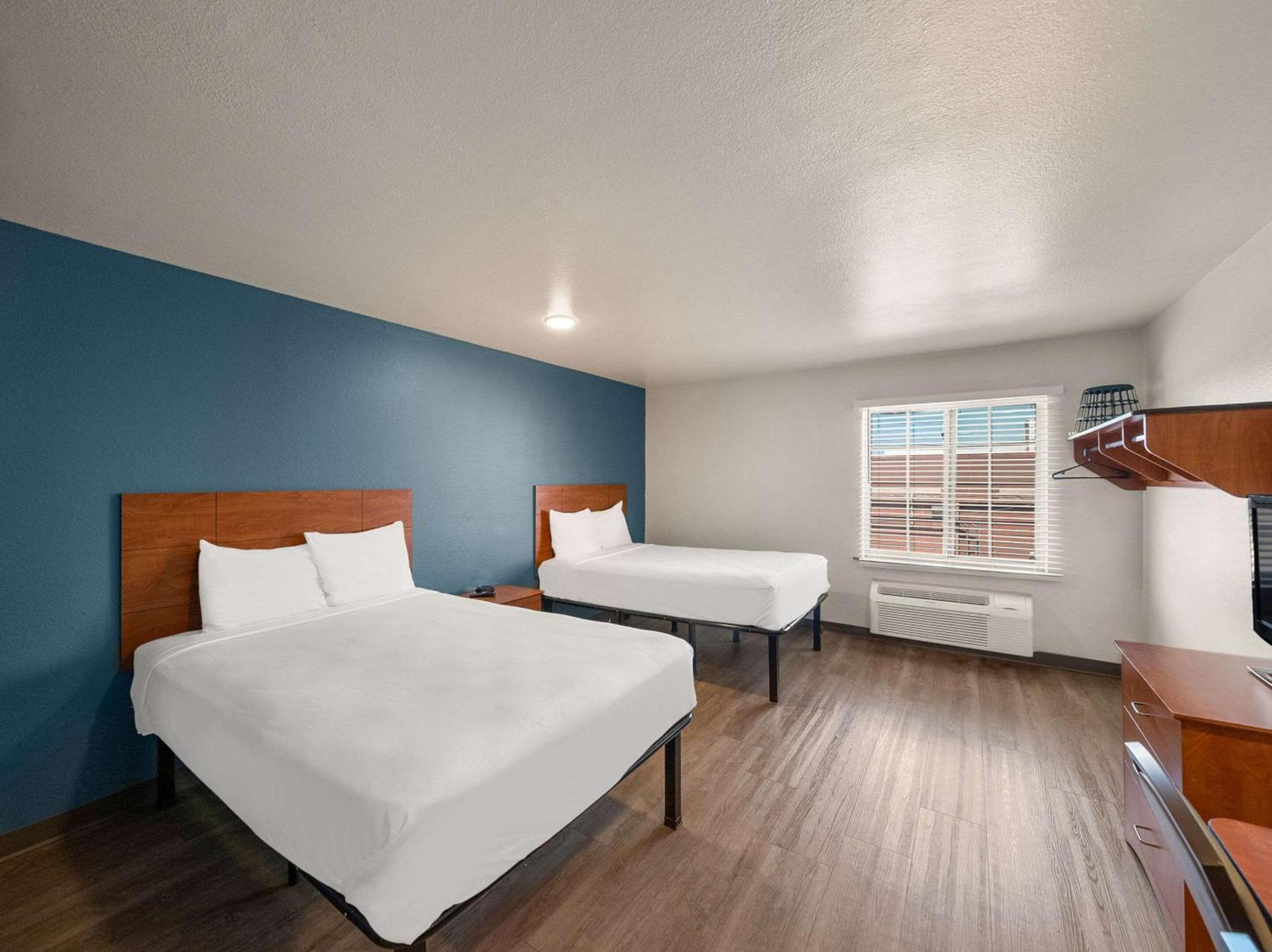 WoodSpring Suites Dallas Rockwall photo 8