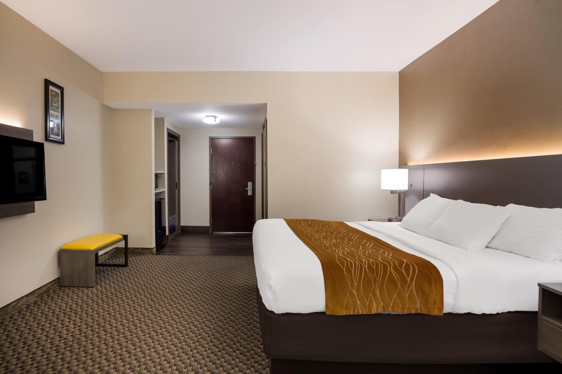 Comfort Inn & Suites Midway - Tallahassee West photo 54