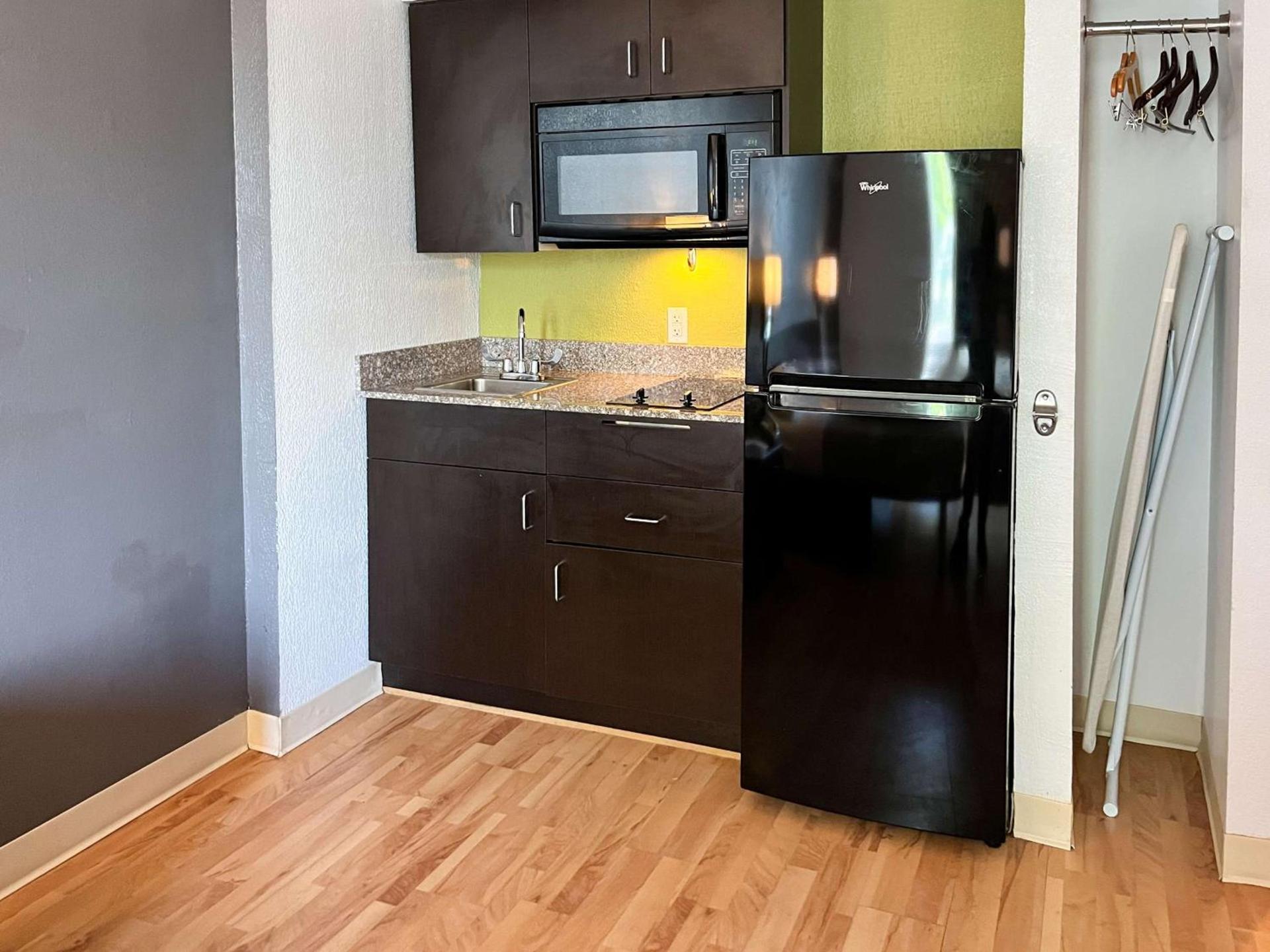 Studio 6 Suites Clarion, PA photo 12