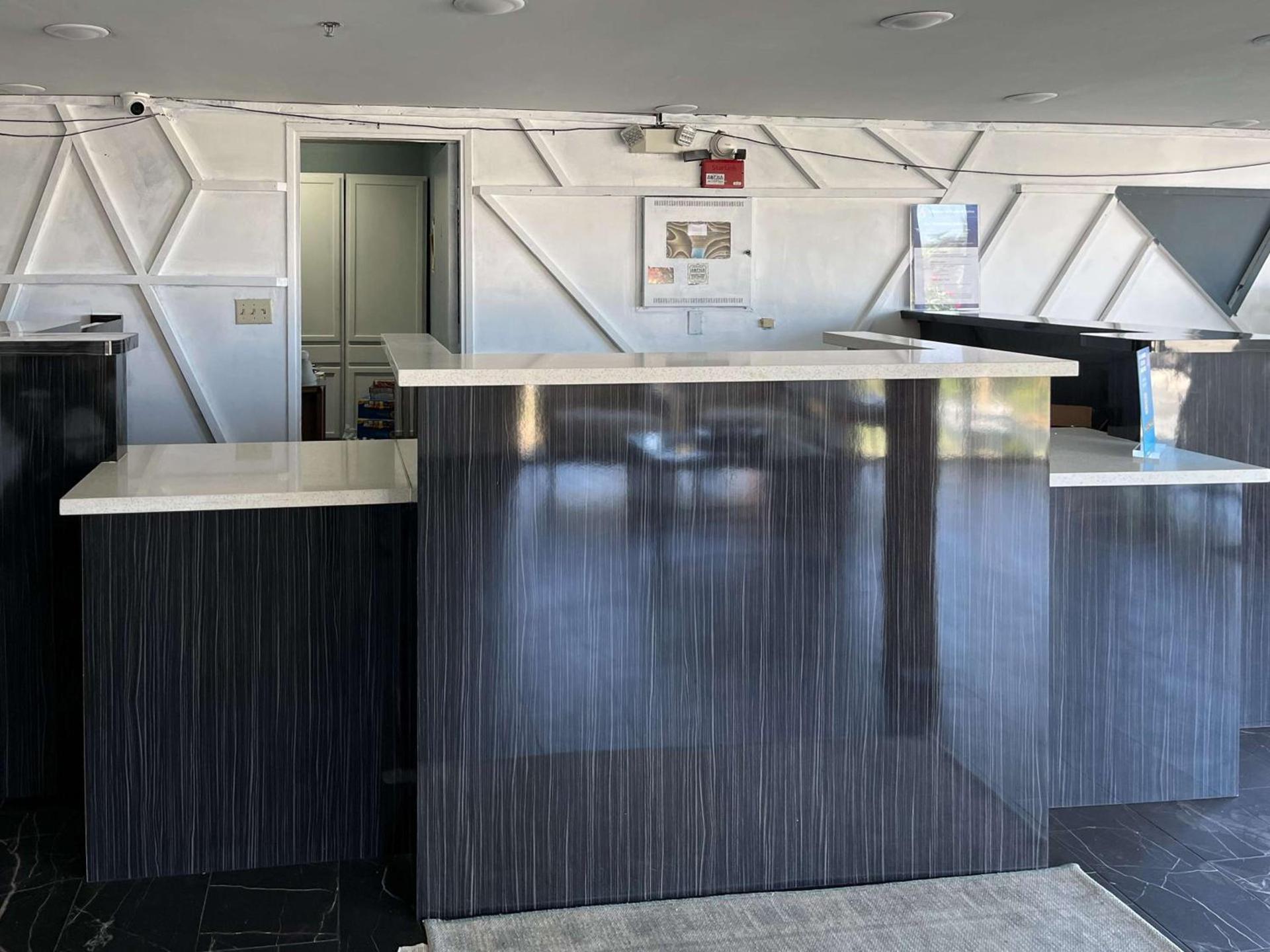 Studio 6 Suites Delano, CA photo 4