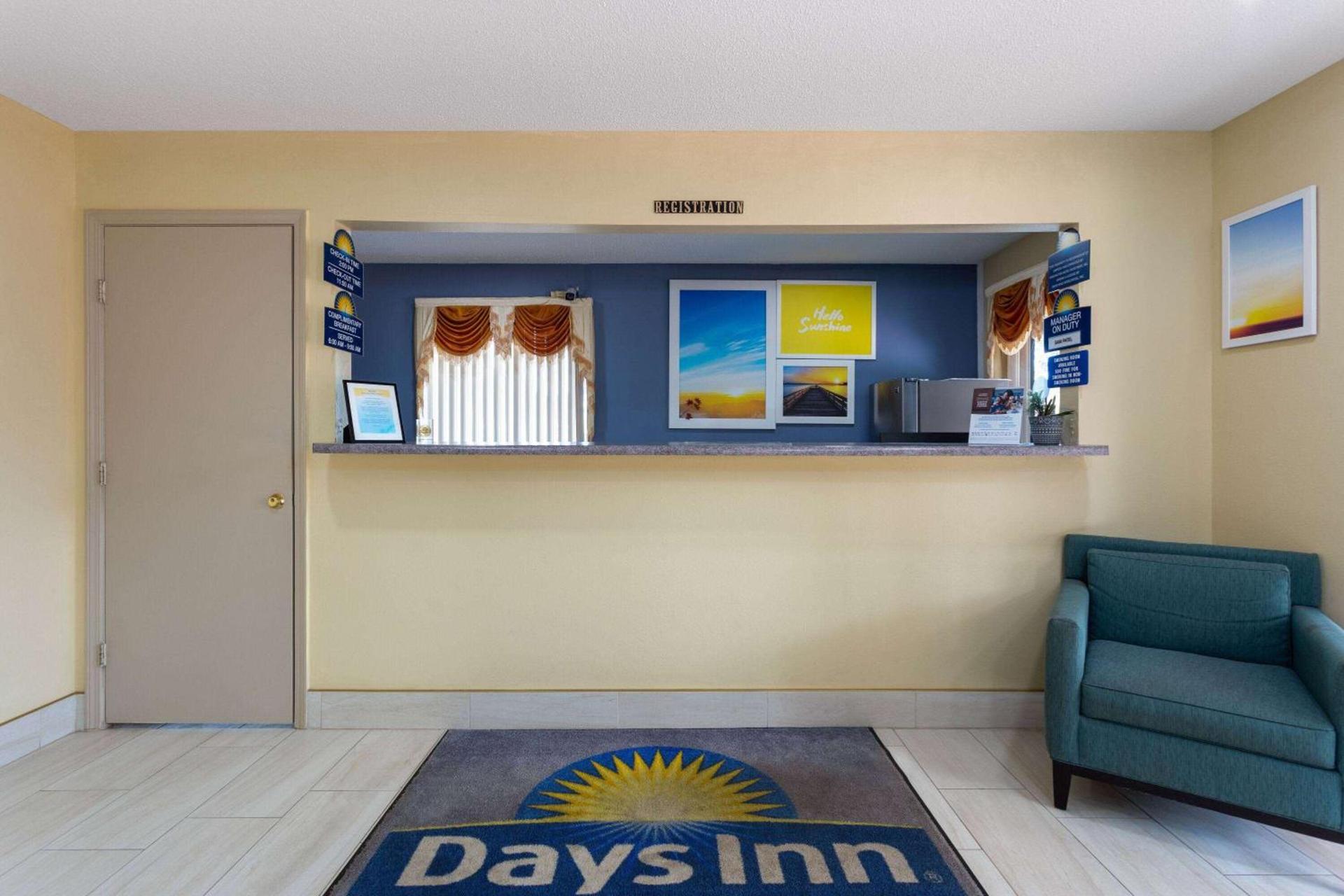 Days Inn by Wyndham Chipley photo 8