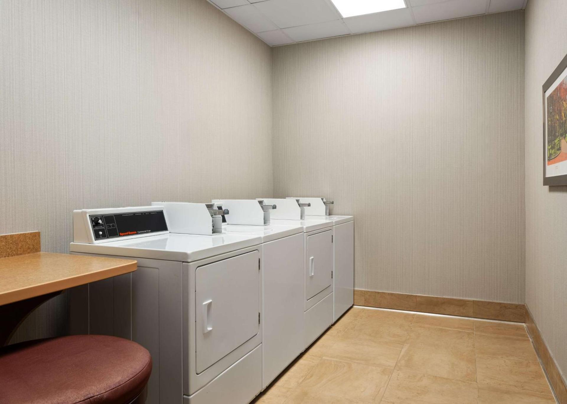 Hilton Garden Inn Ann Arbor photo 40