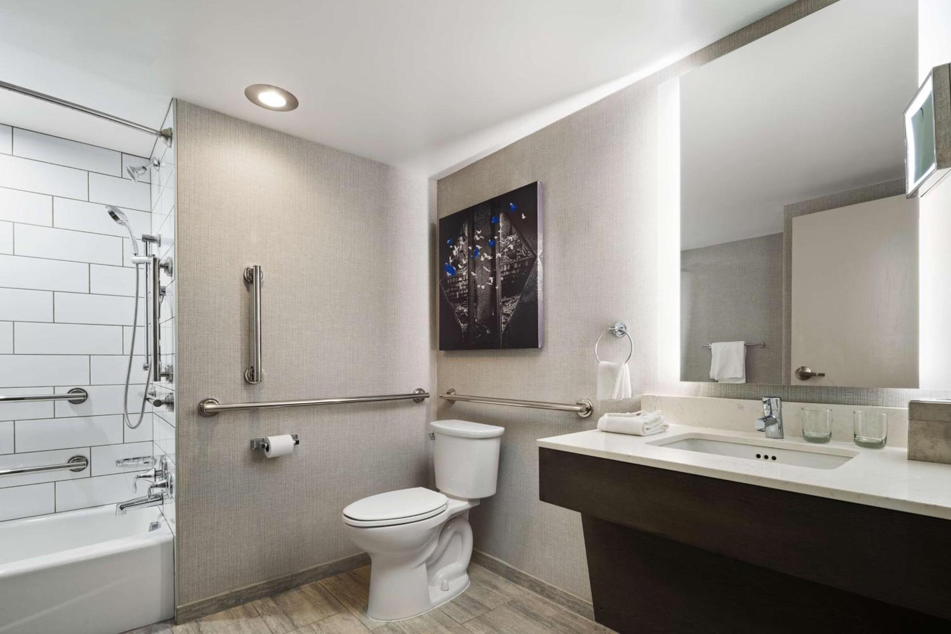 DoubleTree by Hilton Pittsburgh Airport photo 16