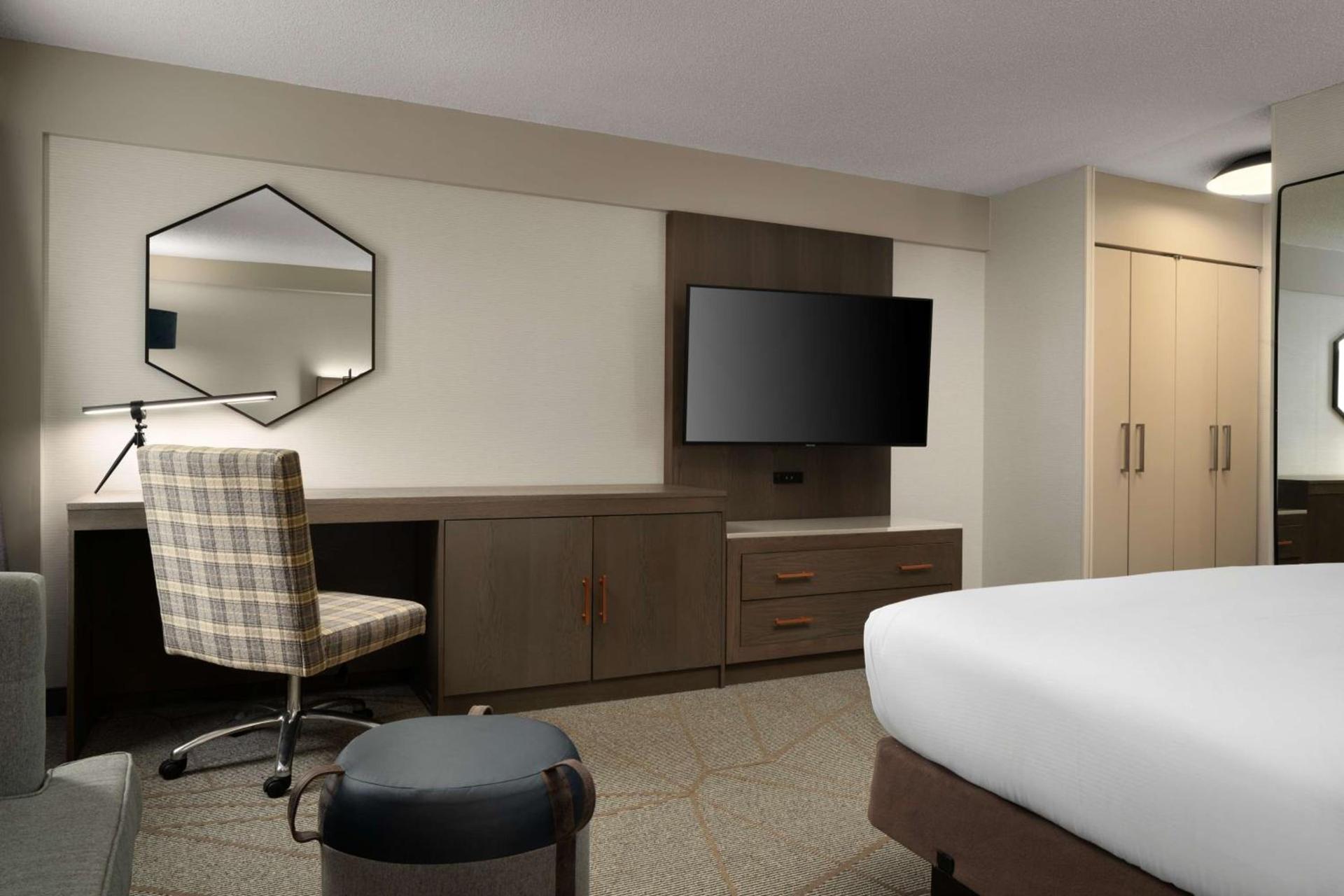 DoubleTree by Hilton Pittsburgh Airport photo 21