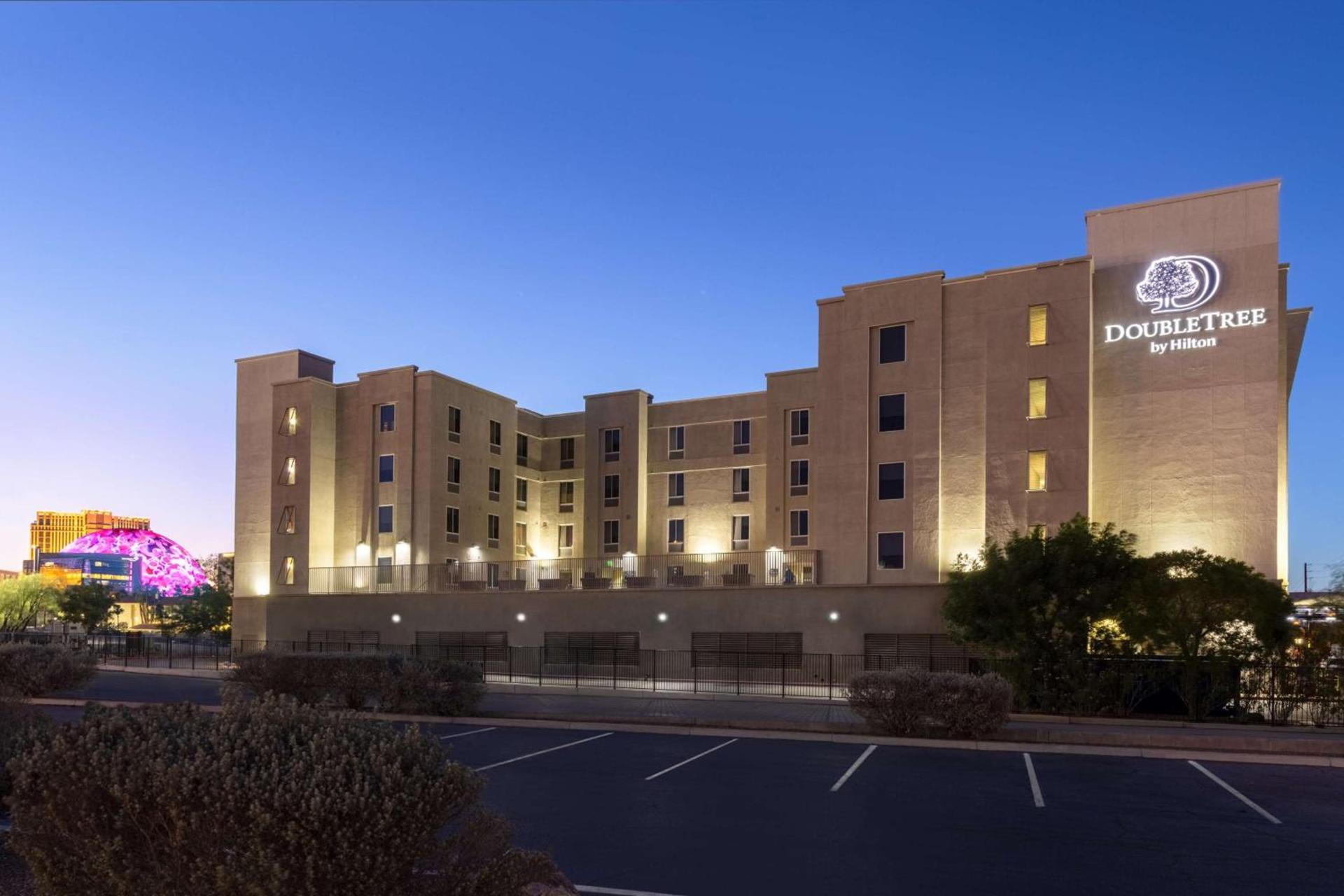 DoubleTree by Hilton Las Vegas East Flamingo photo 1