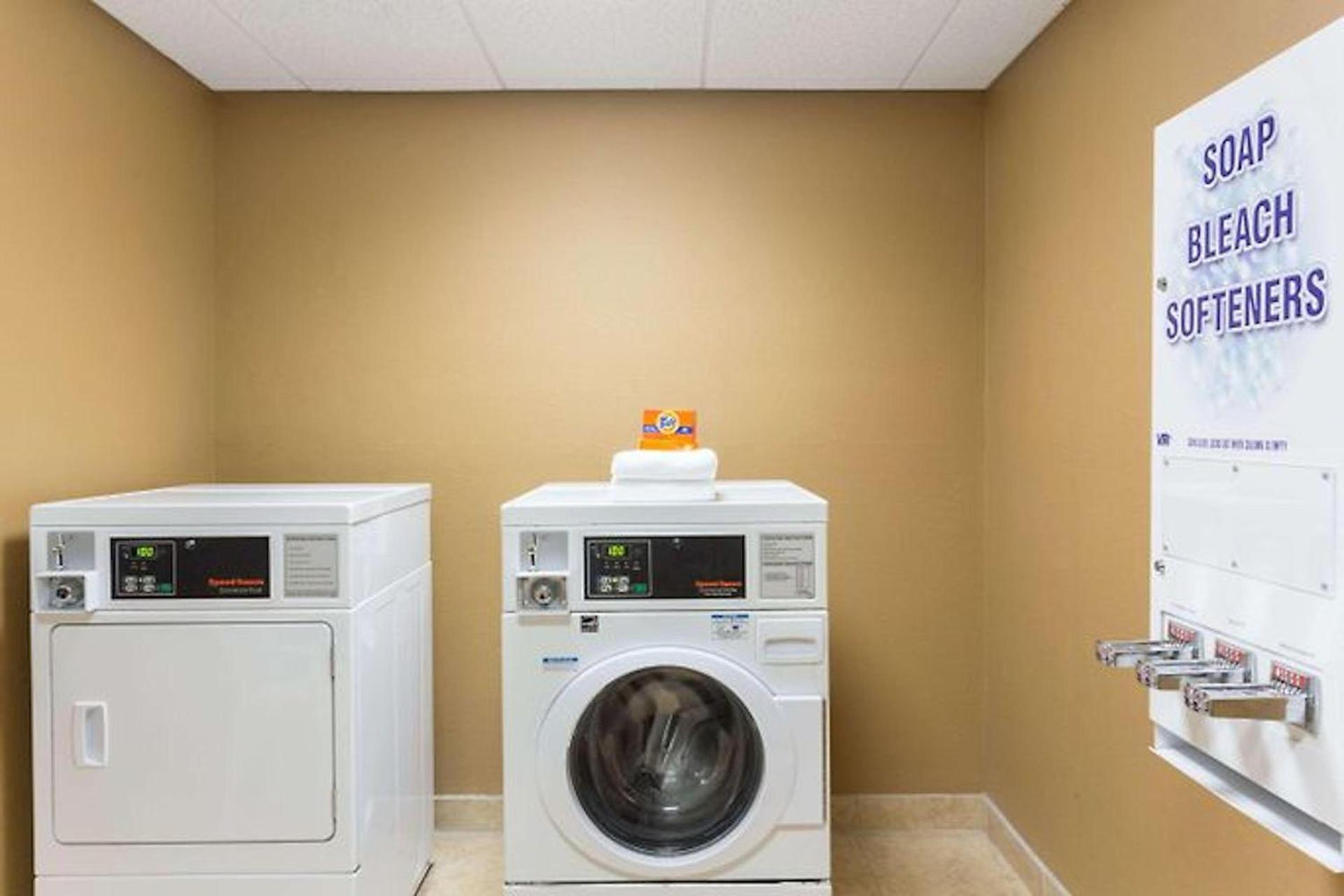 Holiday Inn Express & Suites Palm Coast - I-95 photo 28