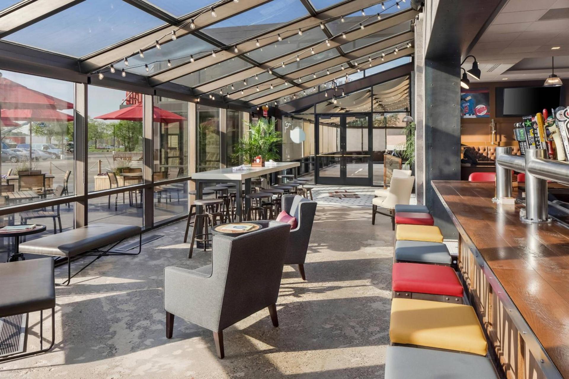 Delta Hotels by Marriott Minneapolis Northeast photo 28