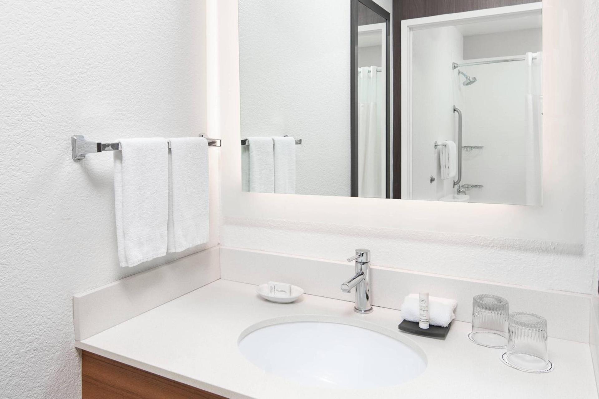 SpringHill Suites Scottsdale North photo 12