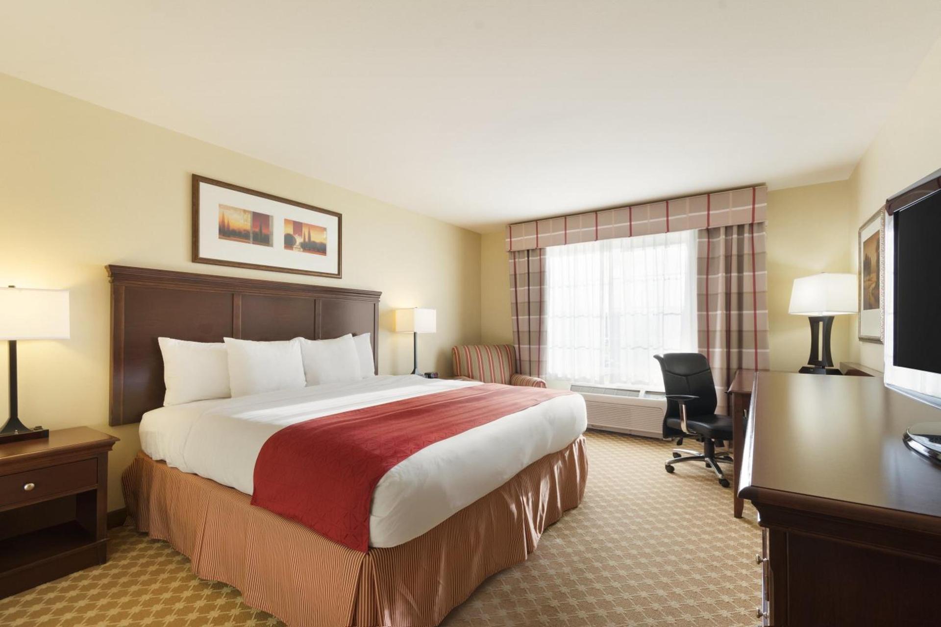 Country Inn & Suites by Radisson, Covington, LA photo 46