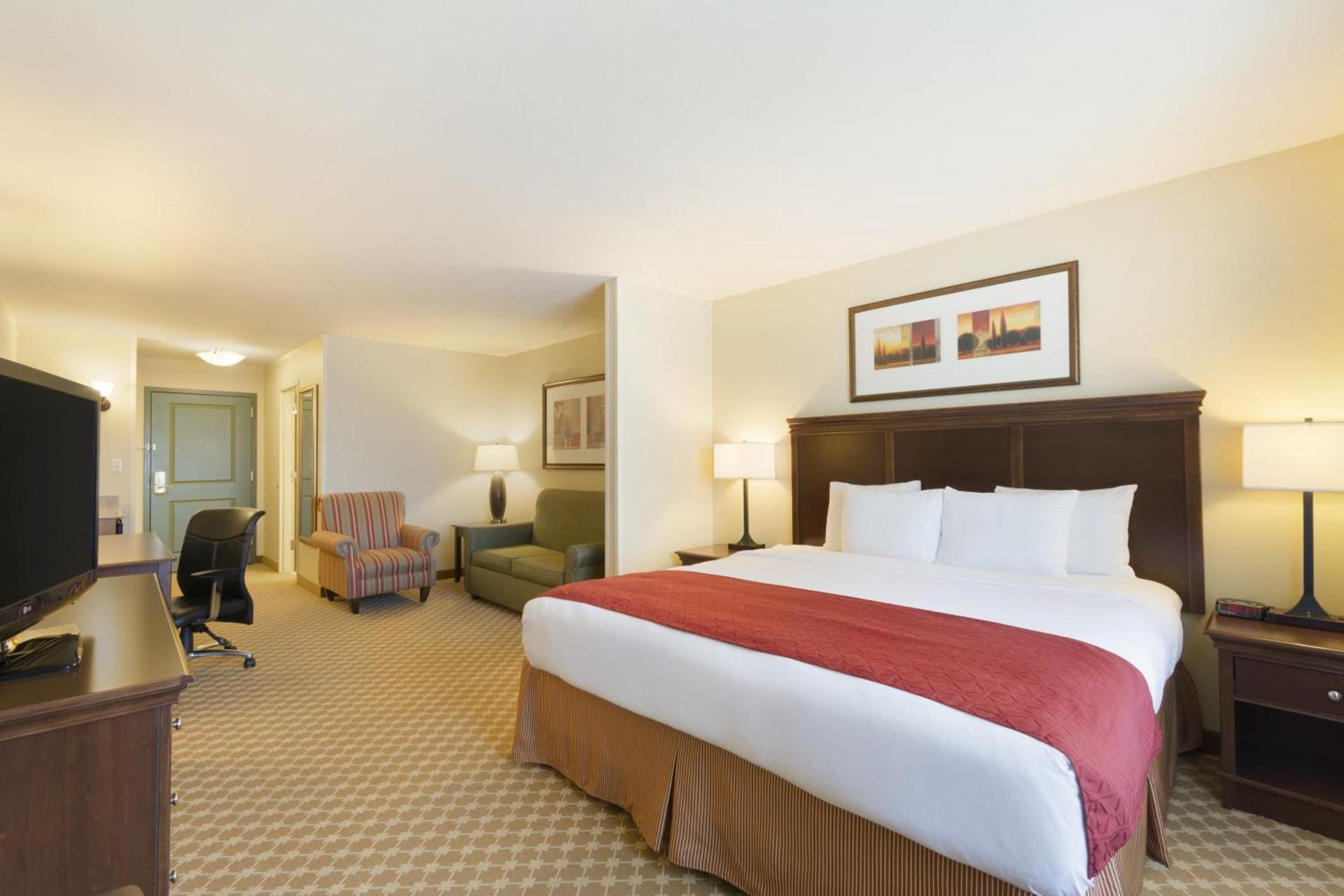 Country Inn & Suites by Radisson, Covington, LA photo 25