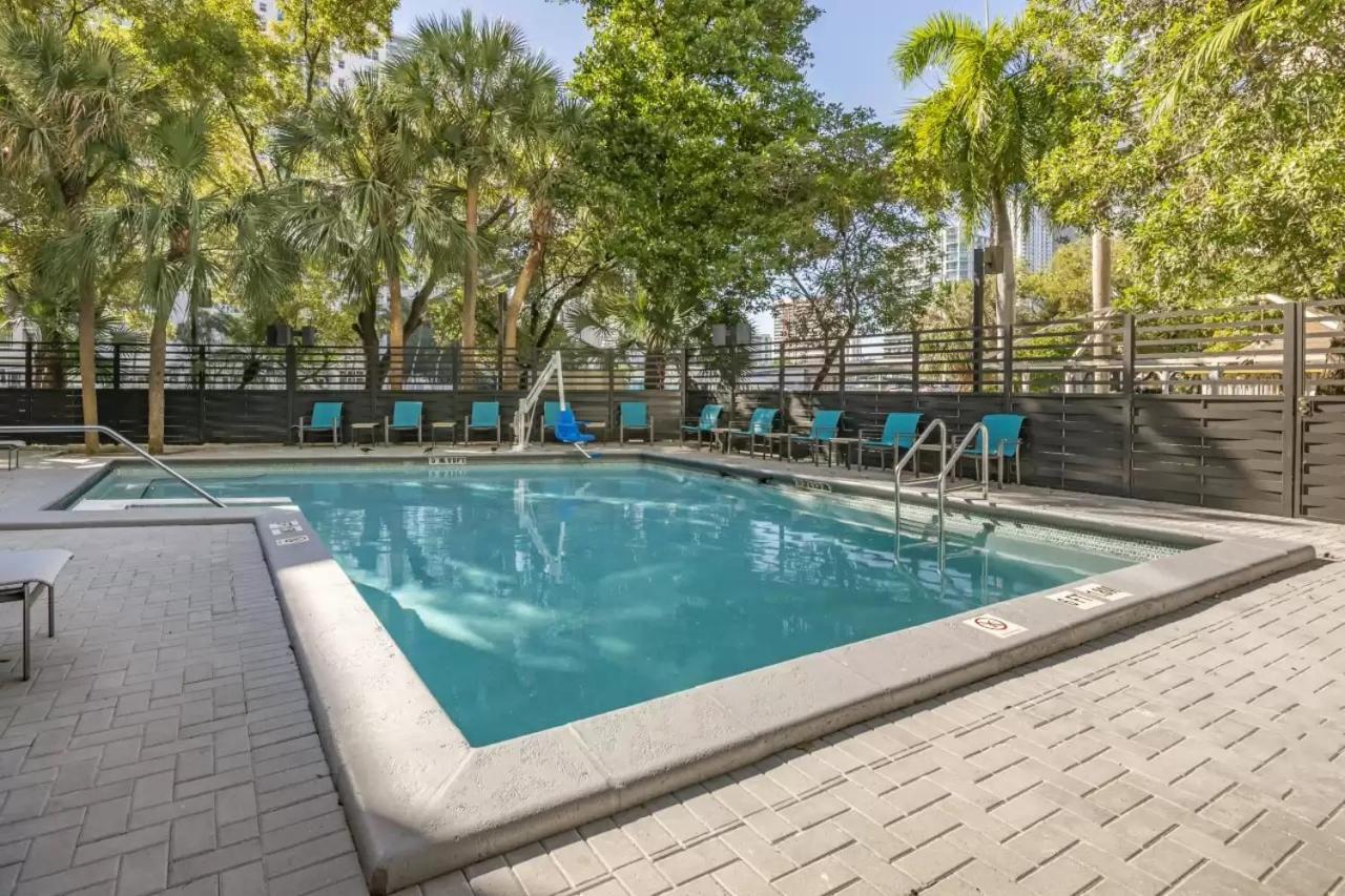 Comfort Inn & Suites Downtown Brickell-Port of Miami photo 37
