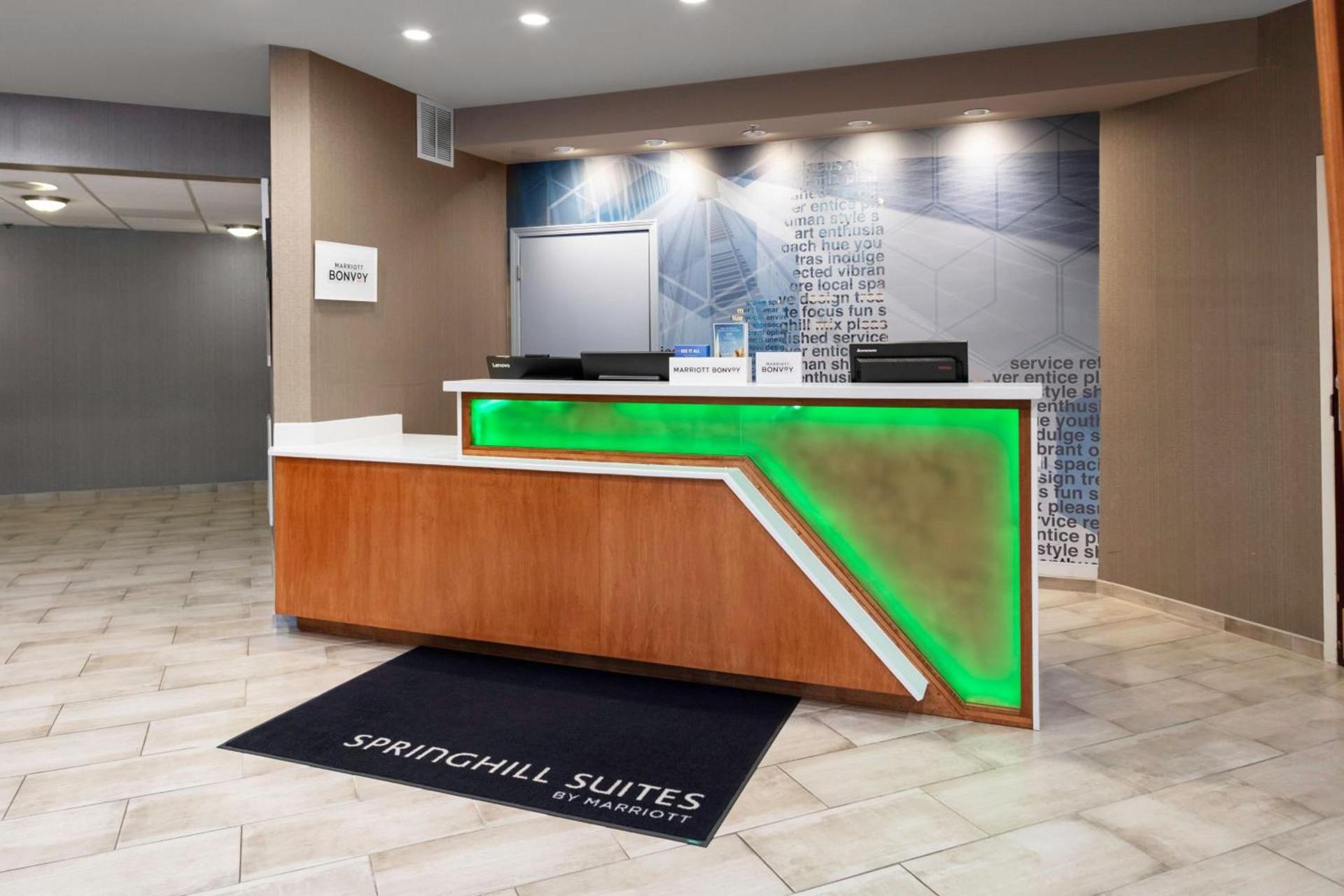 SpringHill Suites by Marriott Baton Rouge South photo 2