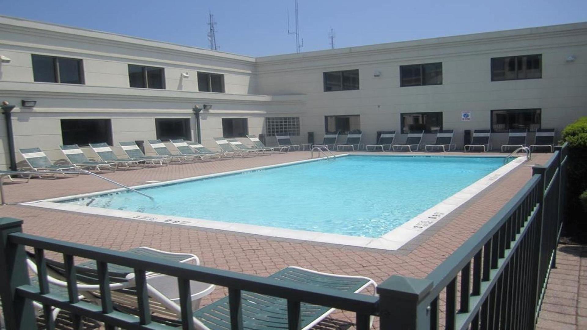 Holiday Inn Plainview-Long Island by IHG photo 7