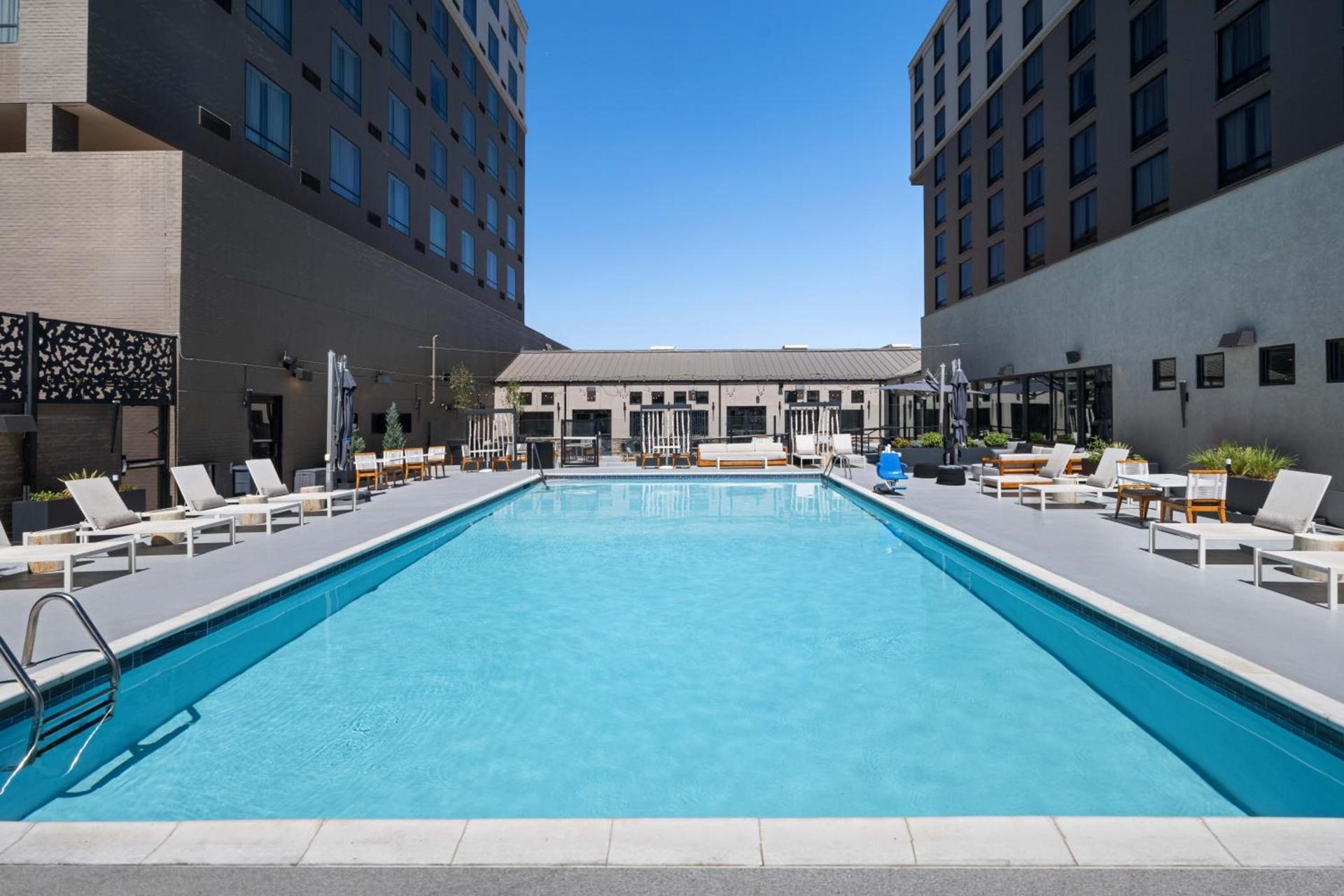 DoubleTree by Hilton Denver Cherry Creek, CO photo 50