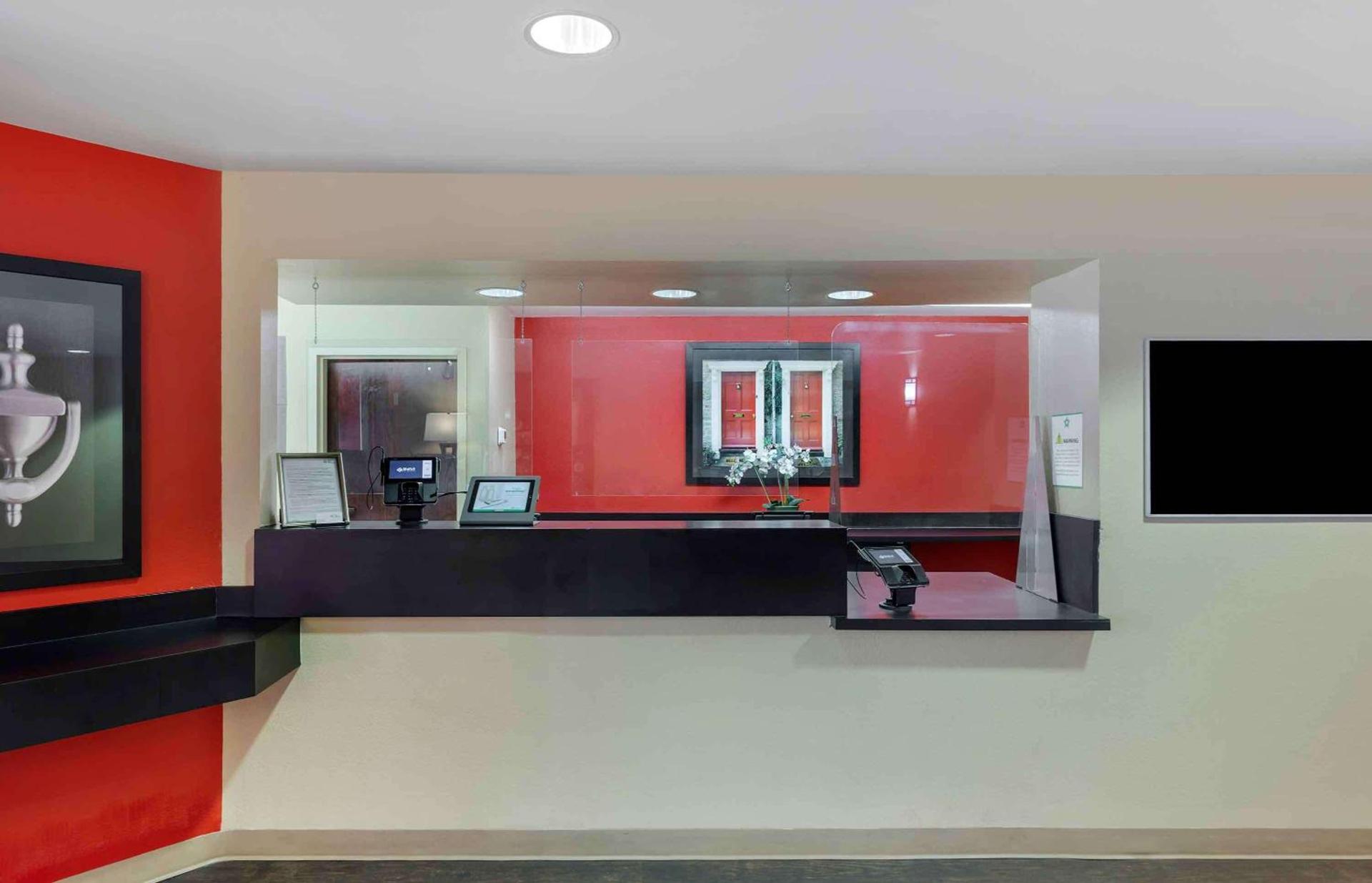 Extended Stay America Suites - Santa Barbara - Calle Real photo 5