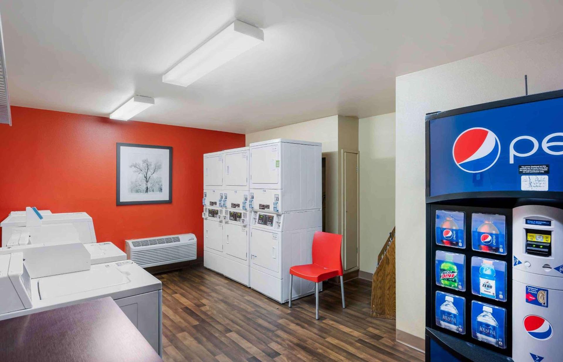 Extended Stay America Suites - Santa Barbara - Calle Real photo 35