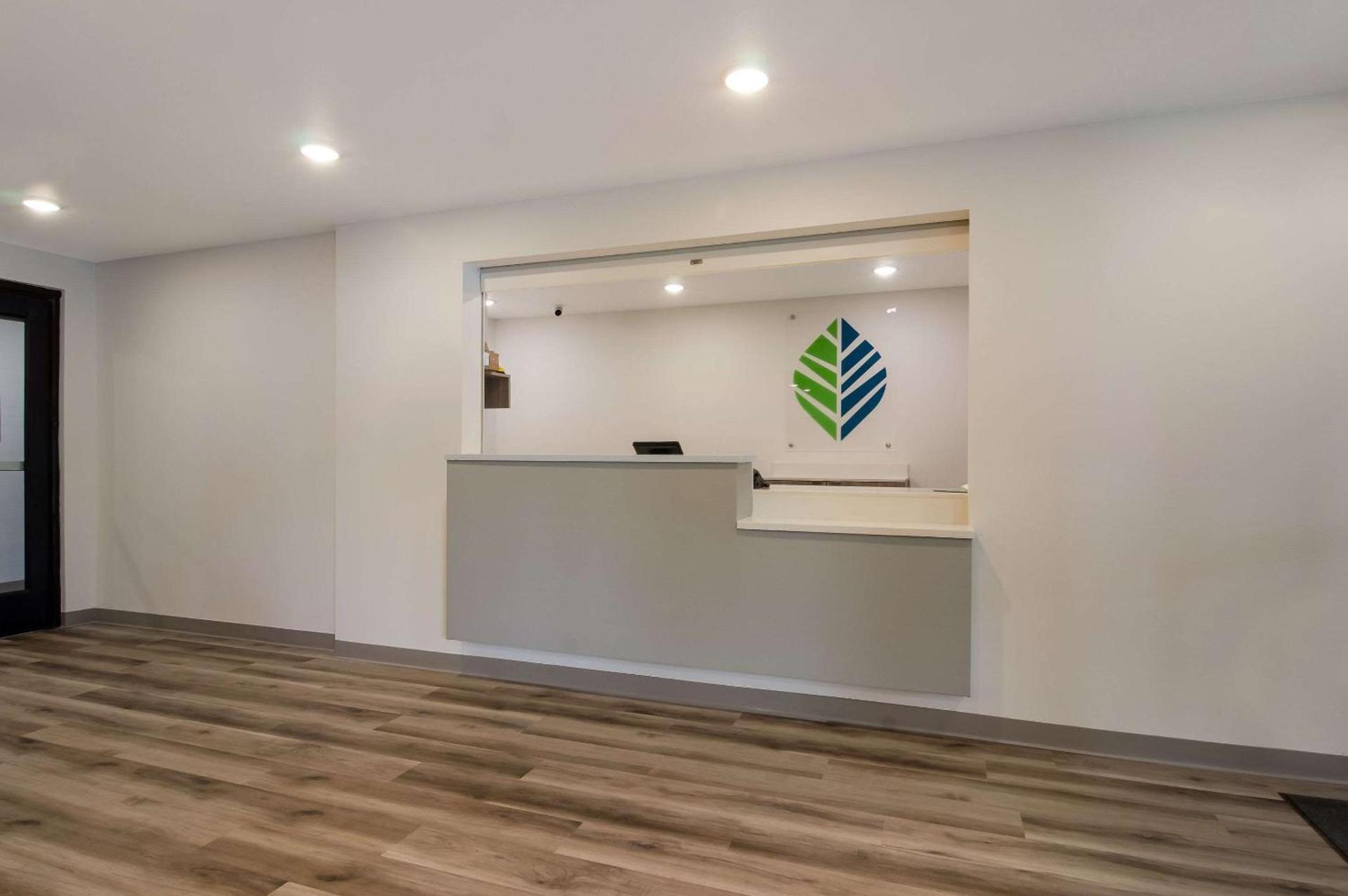 WoodSpring Suites Olympia - Lacey photo 7