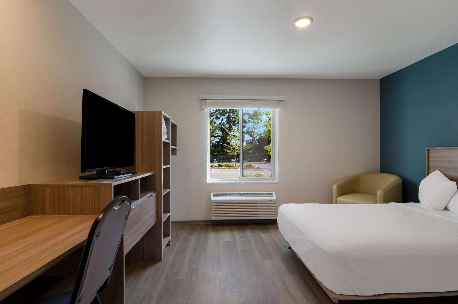 WoodSpring Suites Olympia - Lacey photo 18