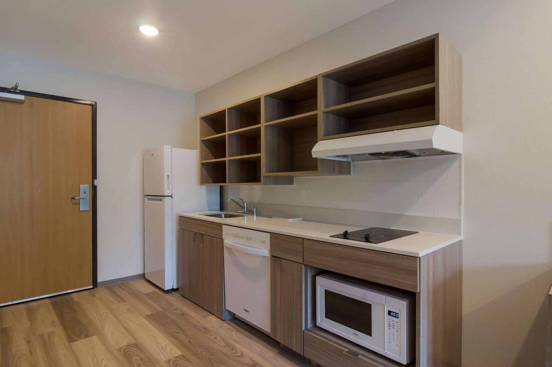 WoodSpring Suites Olympia - Lacey photo 20
