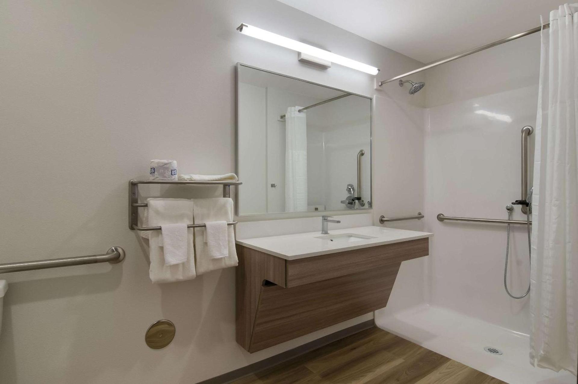 WoodSpring Suites Olympia - Lacey photo 21