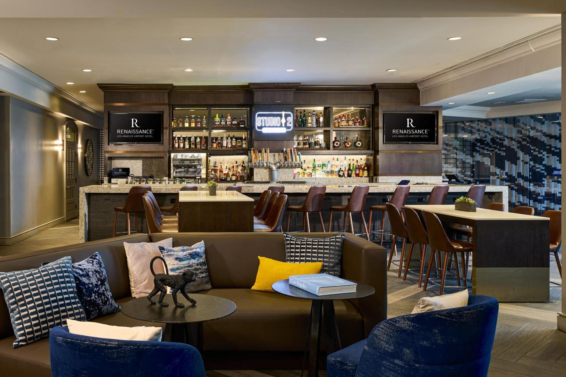 Renaissance Los Angeles Airport Hotel photo 36
