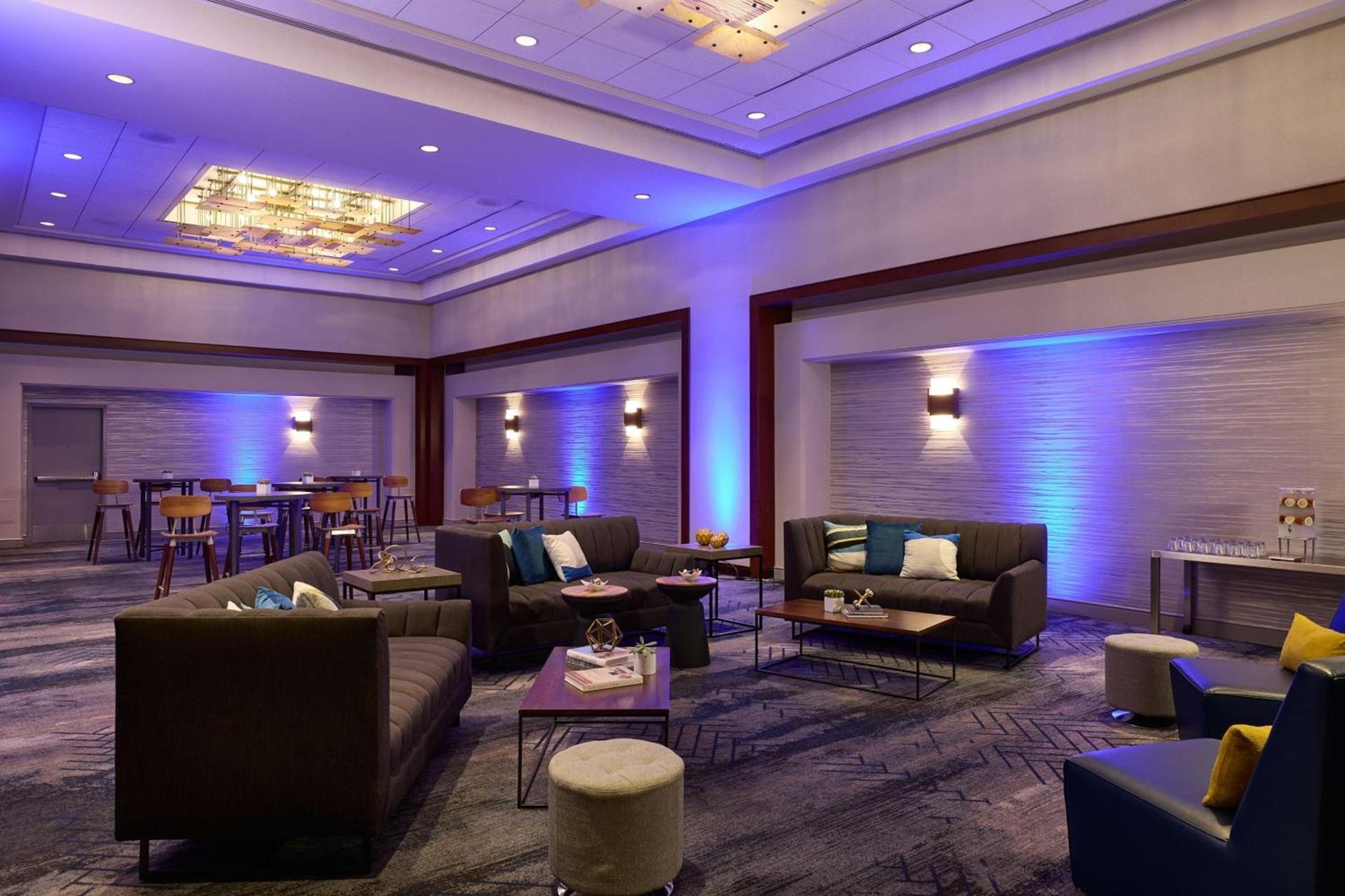 Renaissance Los Angeles Airport Hotel photo 73