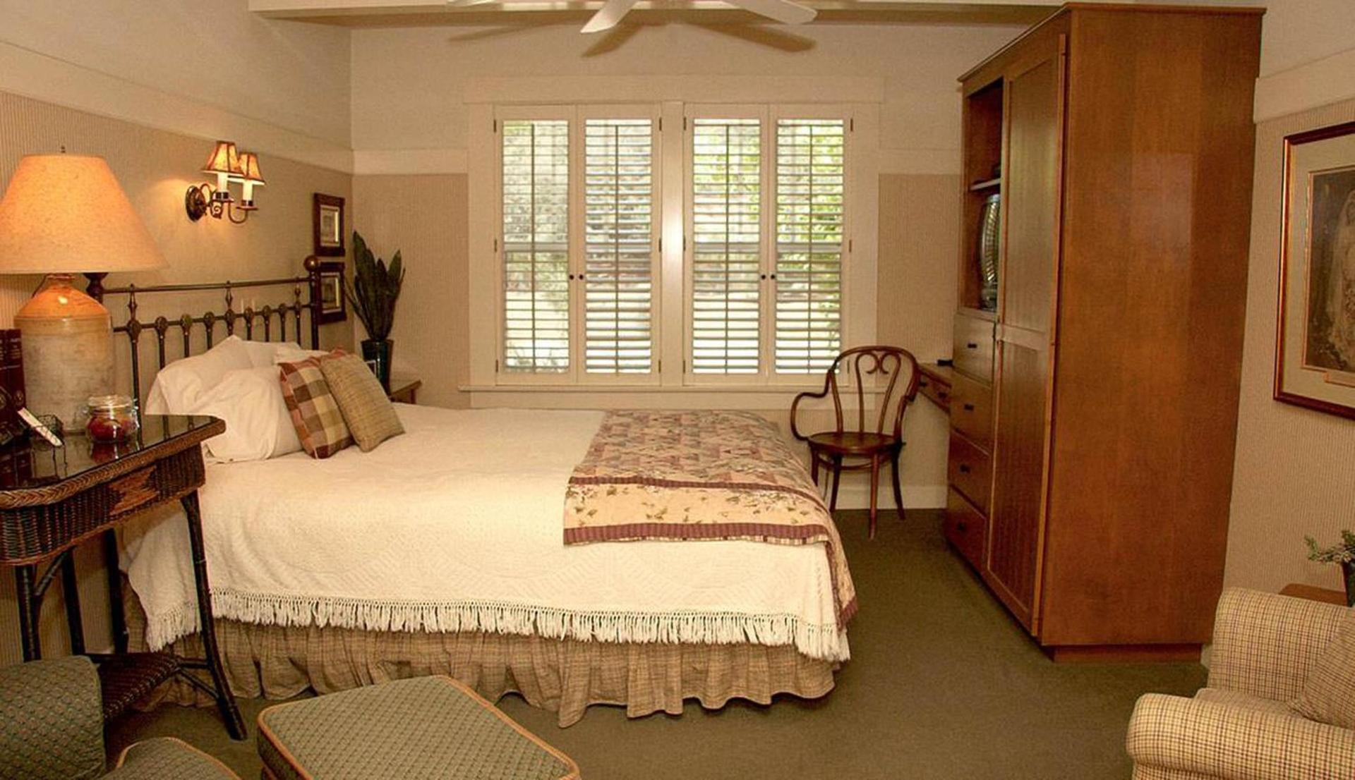 Orchard Hill photo 97