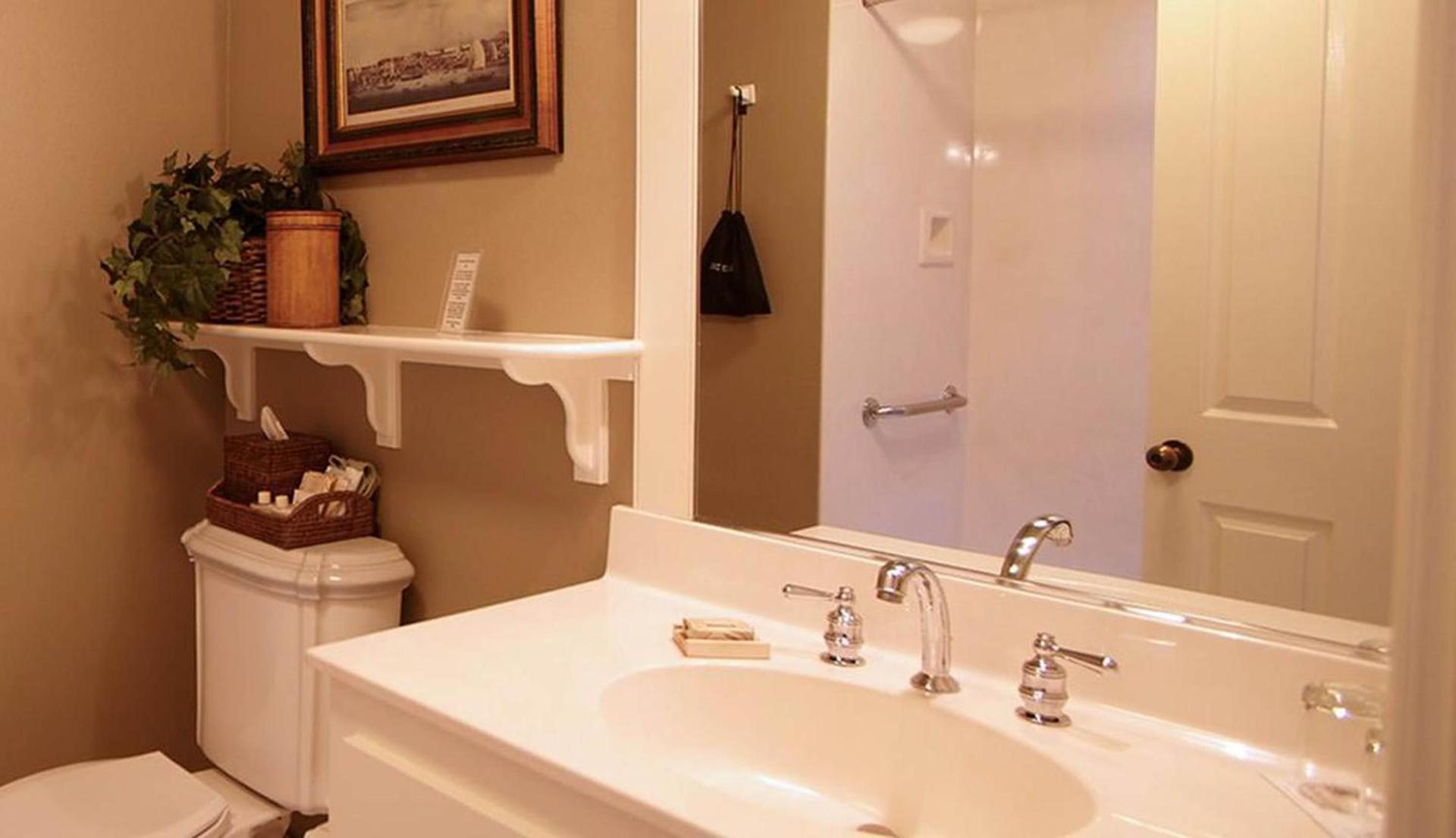 Orchard Hill photo 67