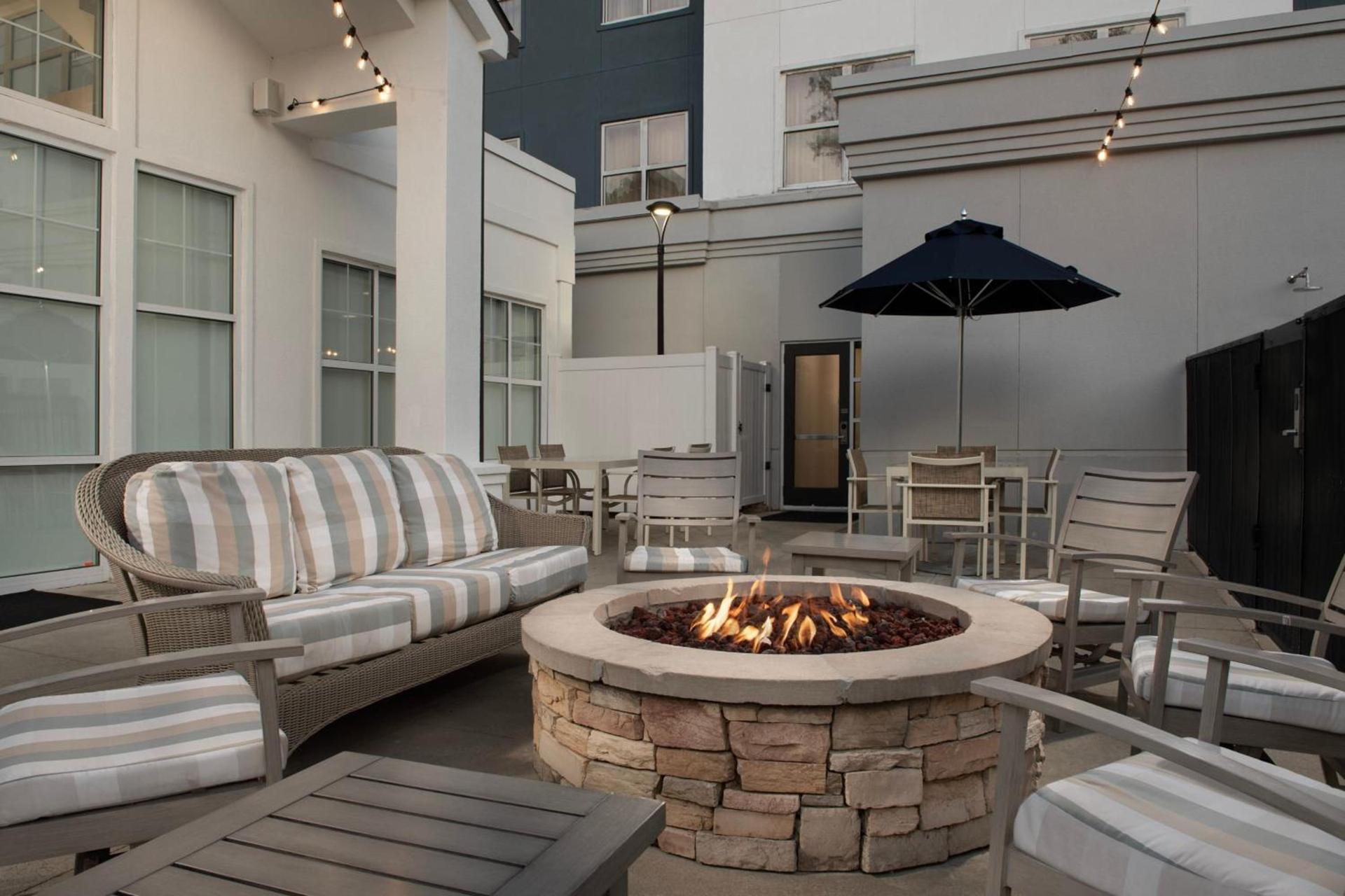 Residence Inn Birmingham Hoover photo 6