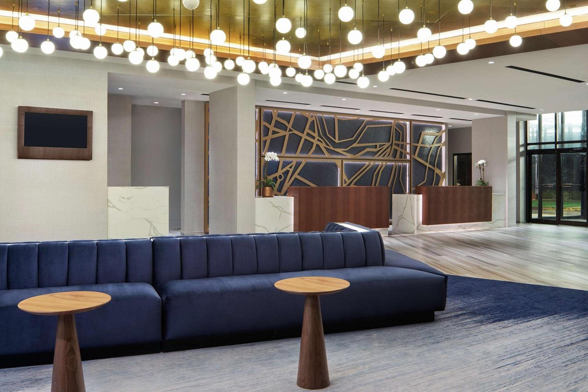 DoubleTree by Hilton Hotel Newark Airport photo 9