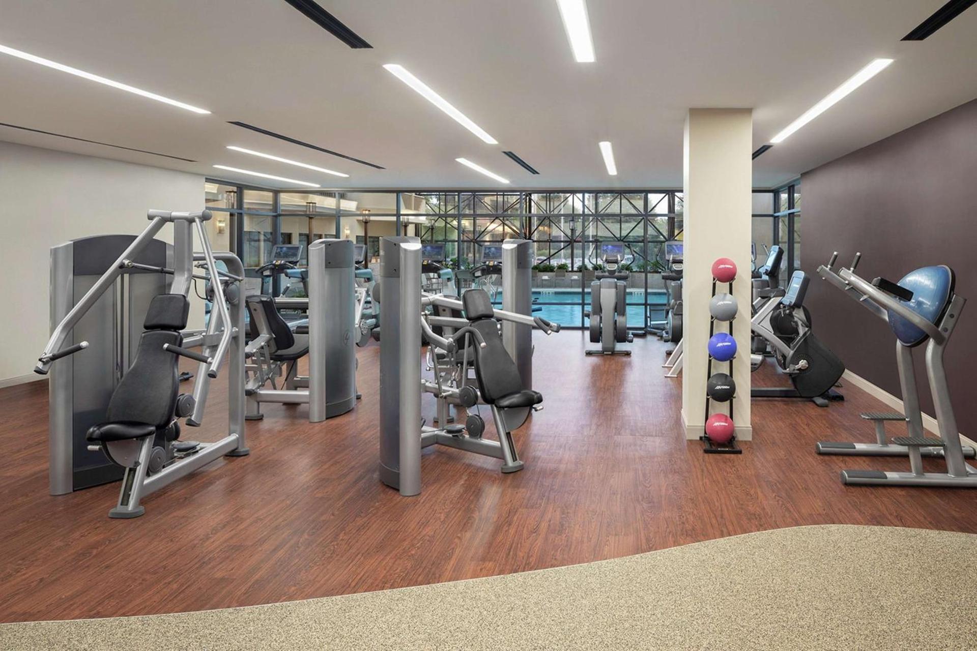 DoubleTree by Hilton Hotel Newark Airport photo 27