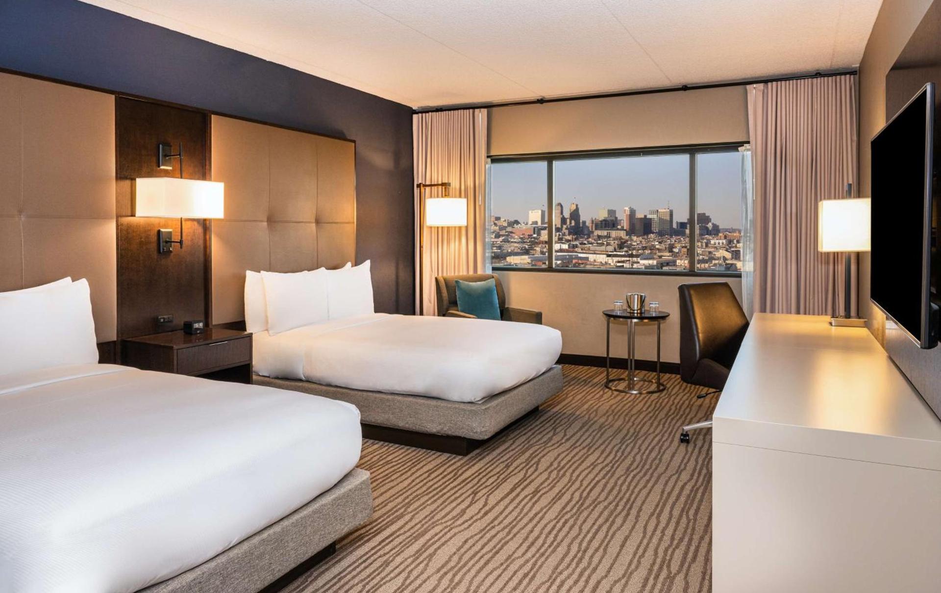 DoubleTree by Hilton Hotel Newark Airport photo 42