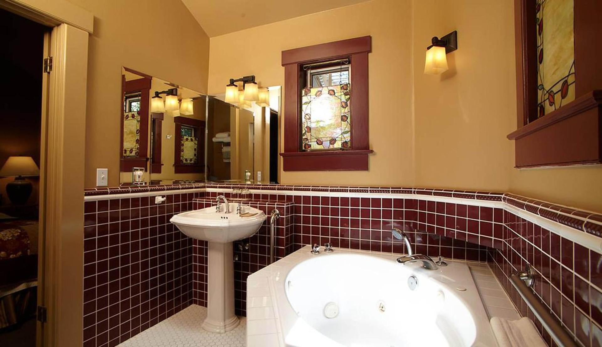 Orchard Hill photo 40