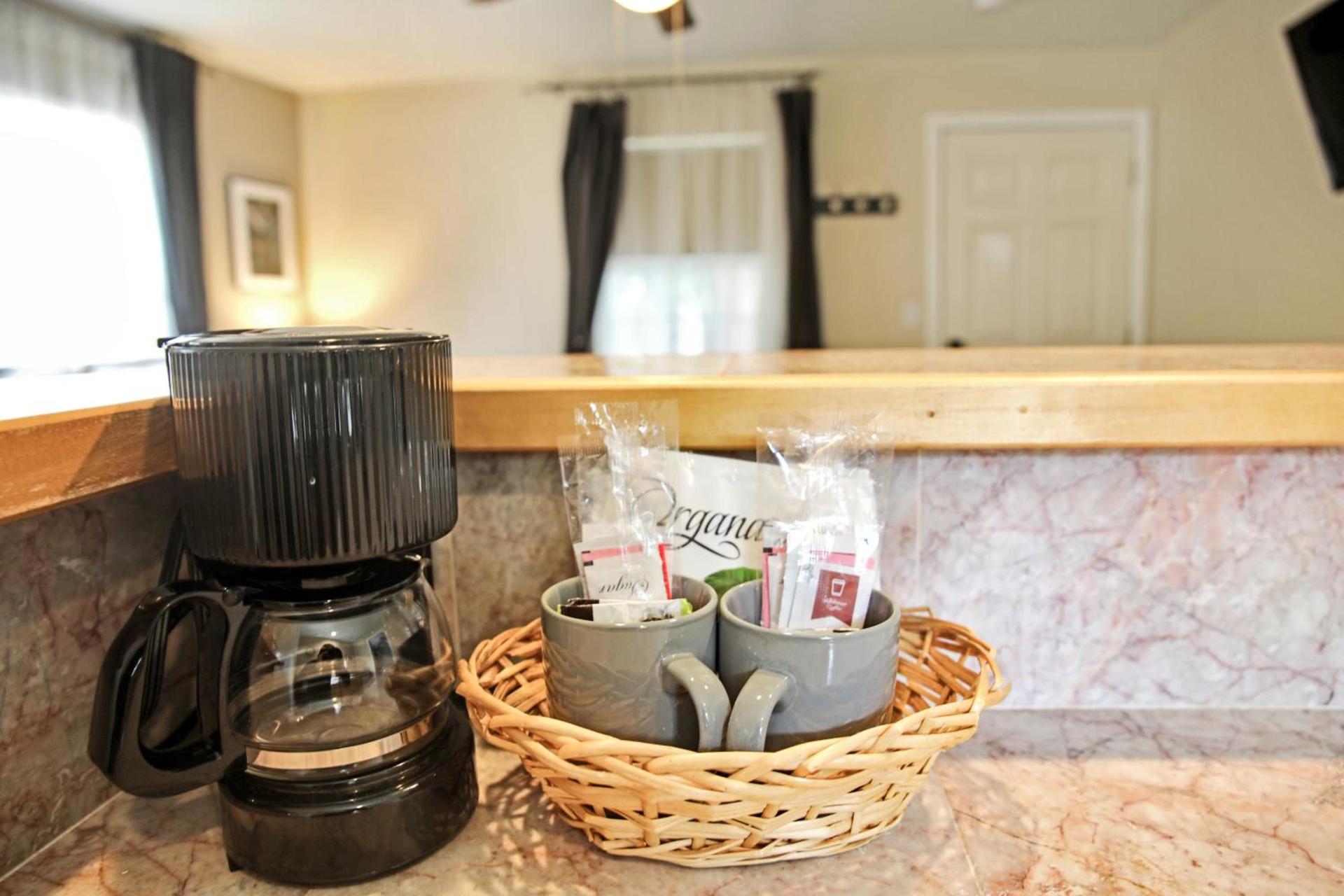 Sierra Mountain Inn photo 58