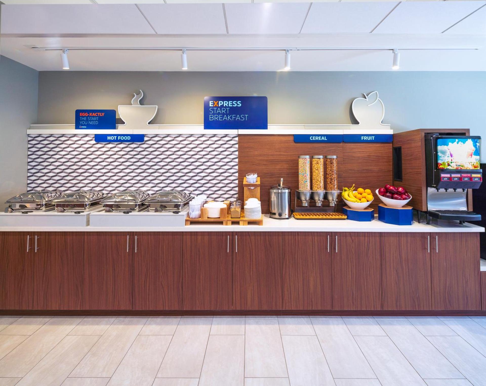 Holiday Inn Express La Mesa Near SDSU by IHG photo 8