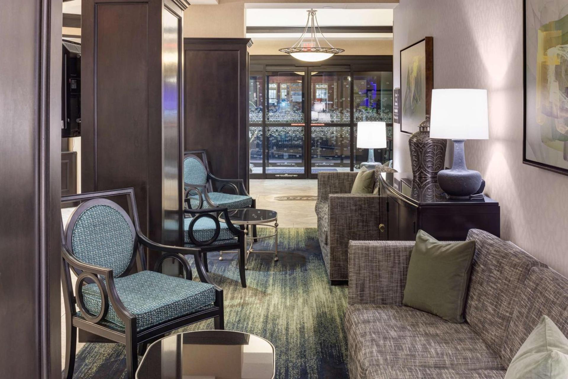 Hampton Inn & Suites Gainesville Downtown photo 6