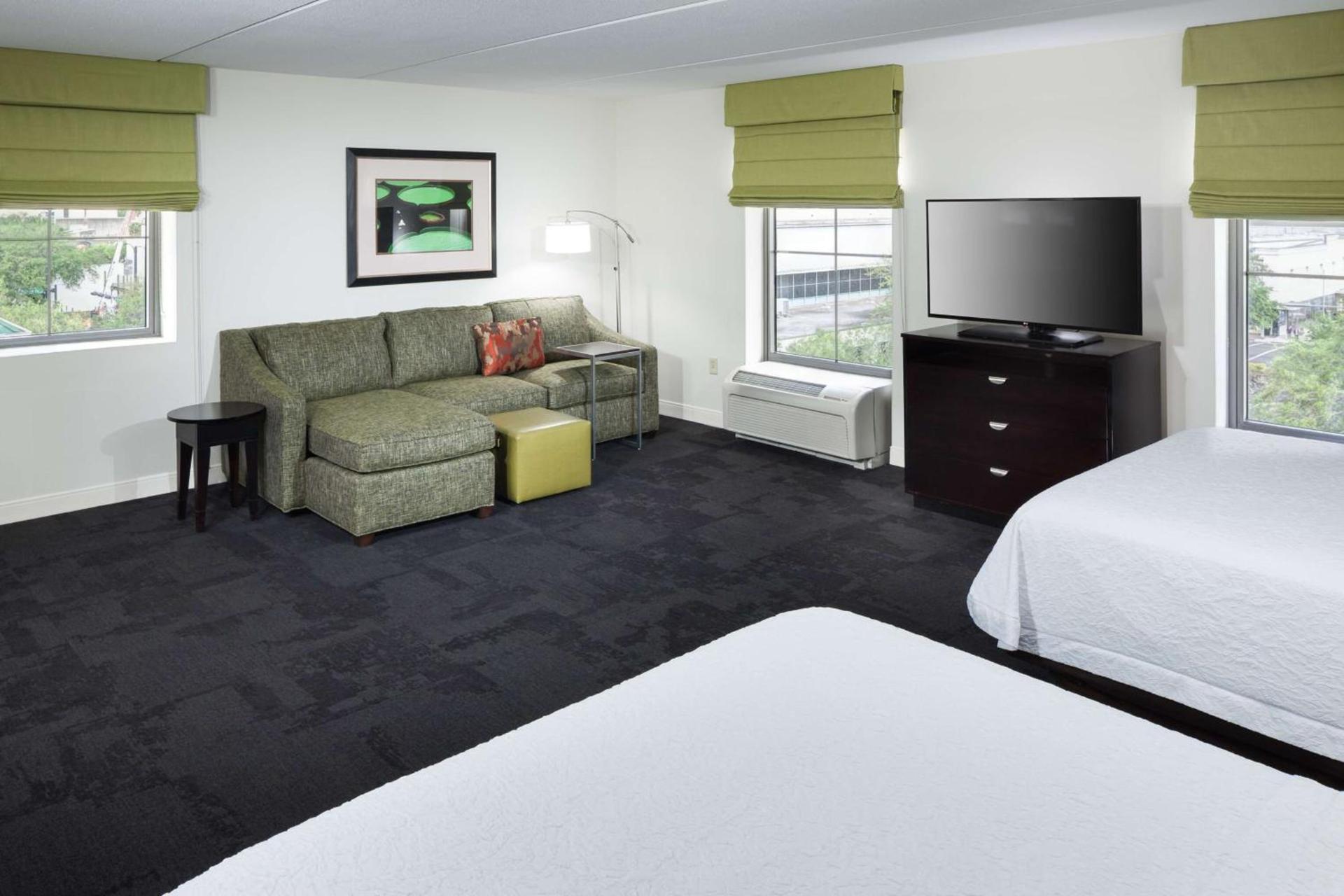 Hampton Inn & Suites Gainesville Downtown photo 23
