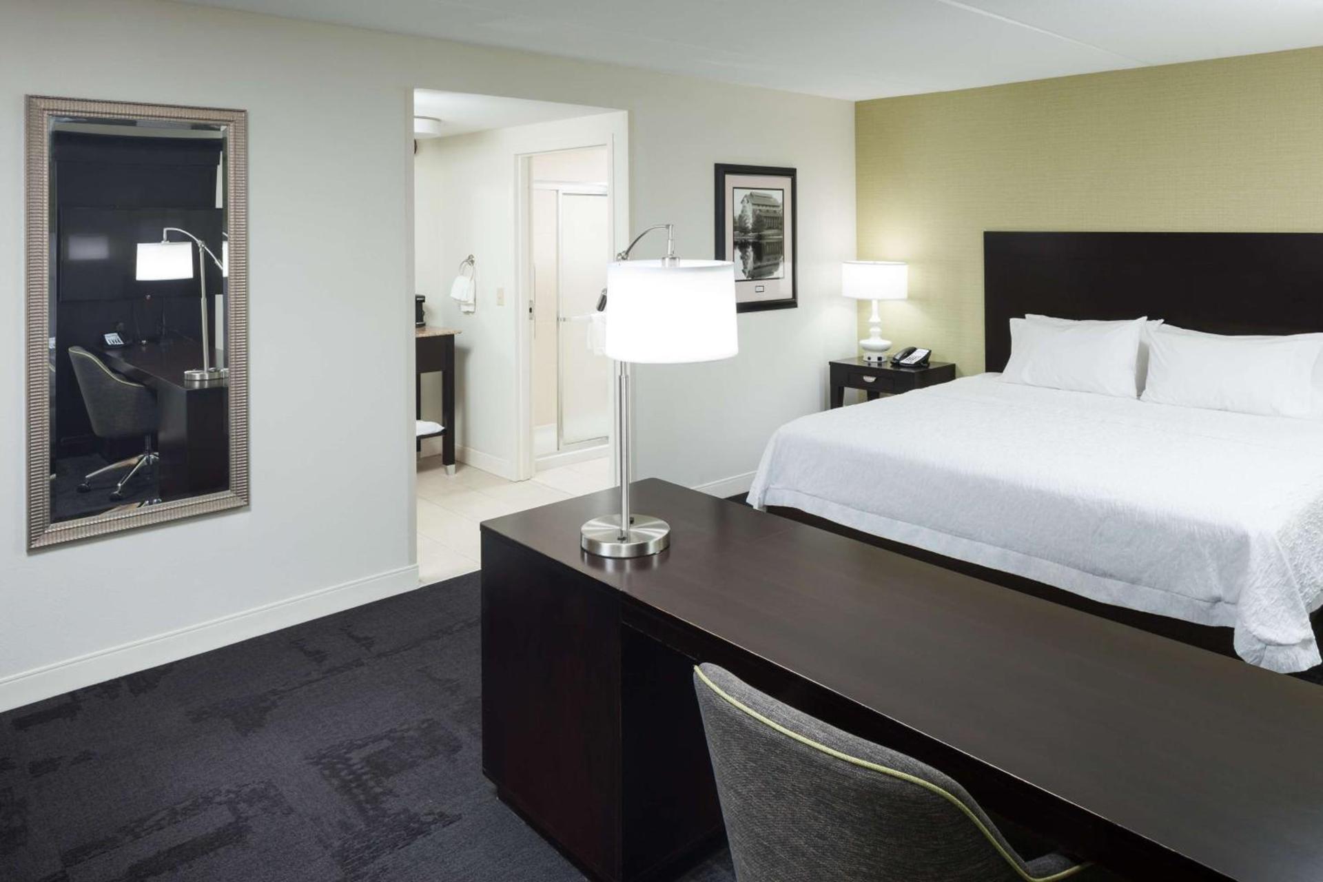 Hampton Inn & Suites Gainesville Downtown photo 27