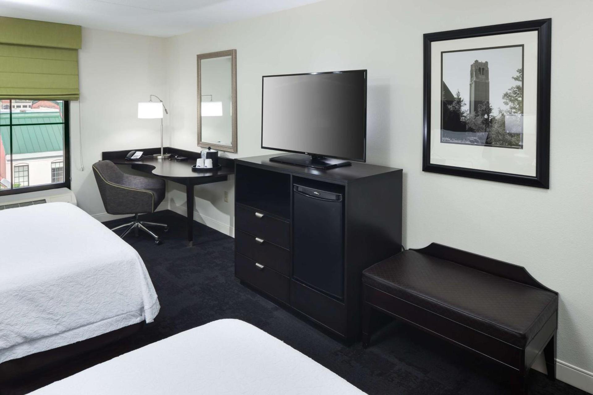 Hampton Inn & Suites Gainesville Downtown photo 33